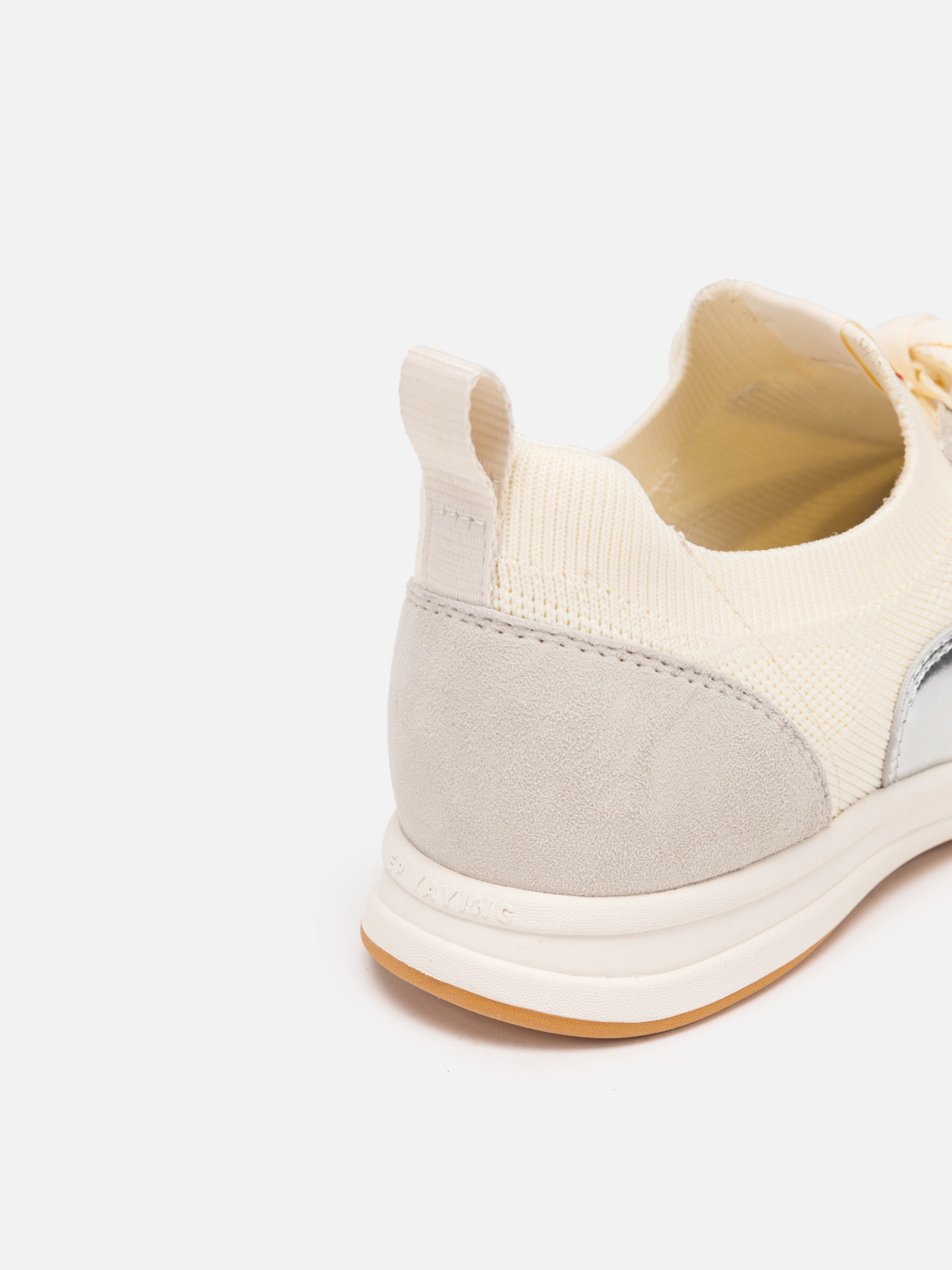 Lightweight Flat Shoes White