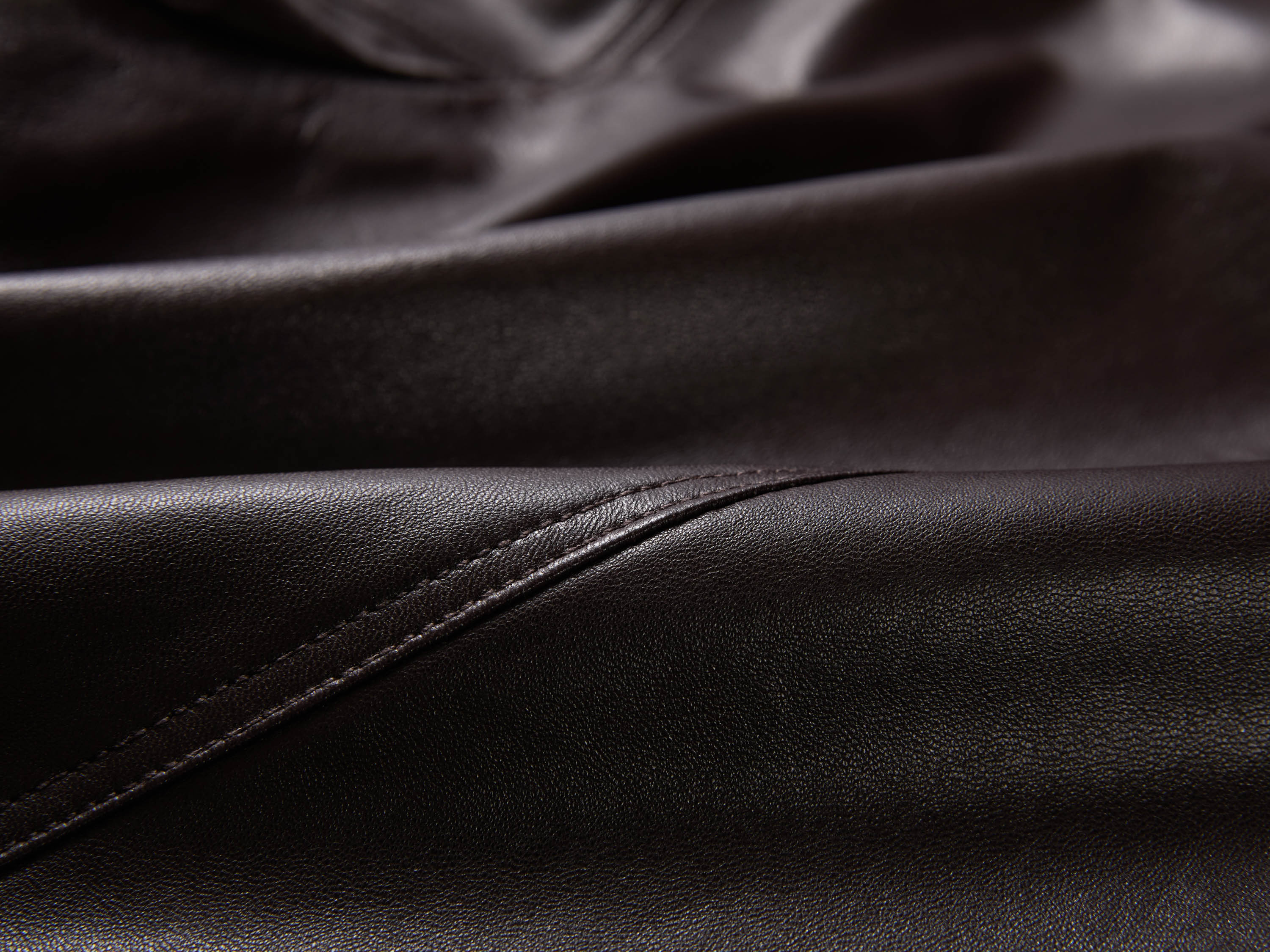 EP YAYING Sleek Modern Fitted Leather Jacket