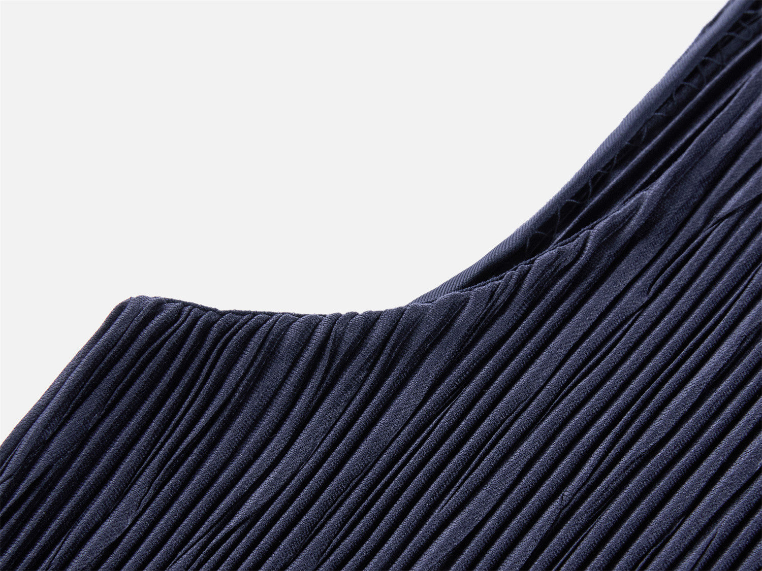 EP YAYING Pleated Textured Vest EGKAA1017AZ