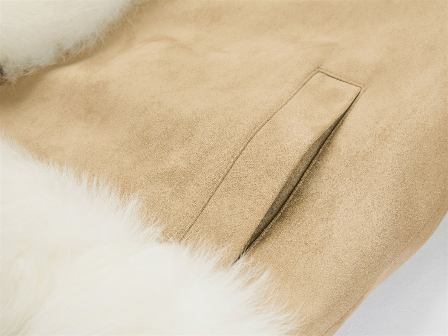 EP YAYING Fox Fur Short Coat EGKIAYQ01AT