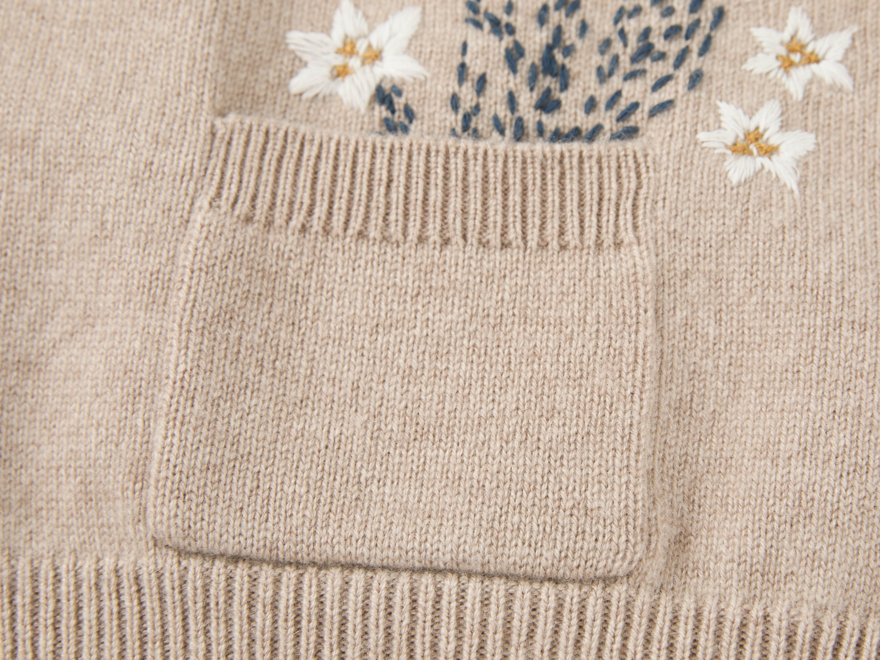 YAYING Oatmeal Embroidered Wool Cashmere Cardigan