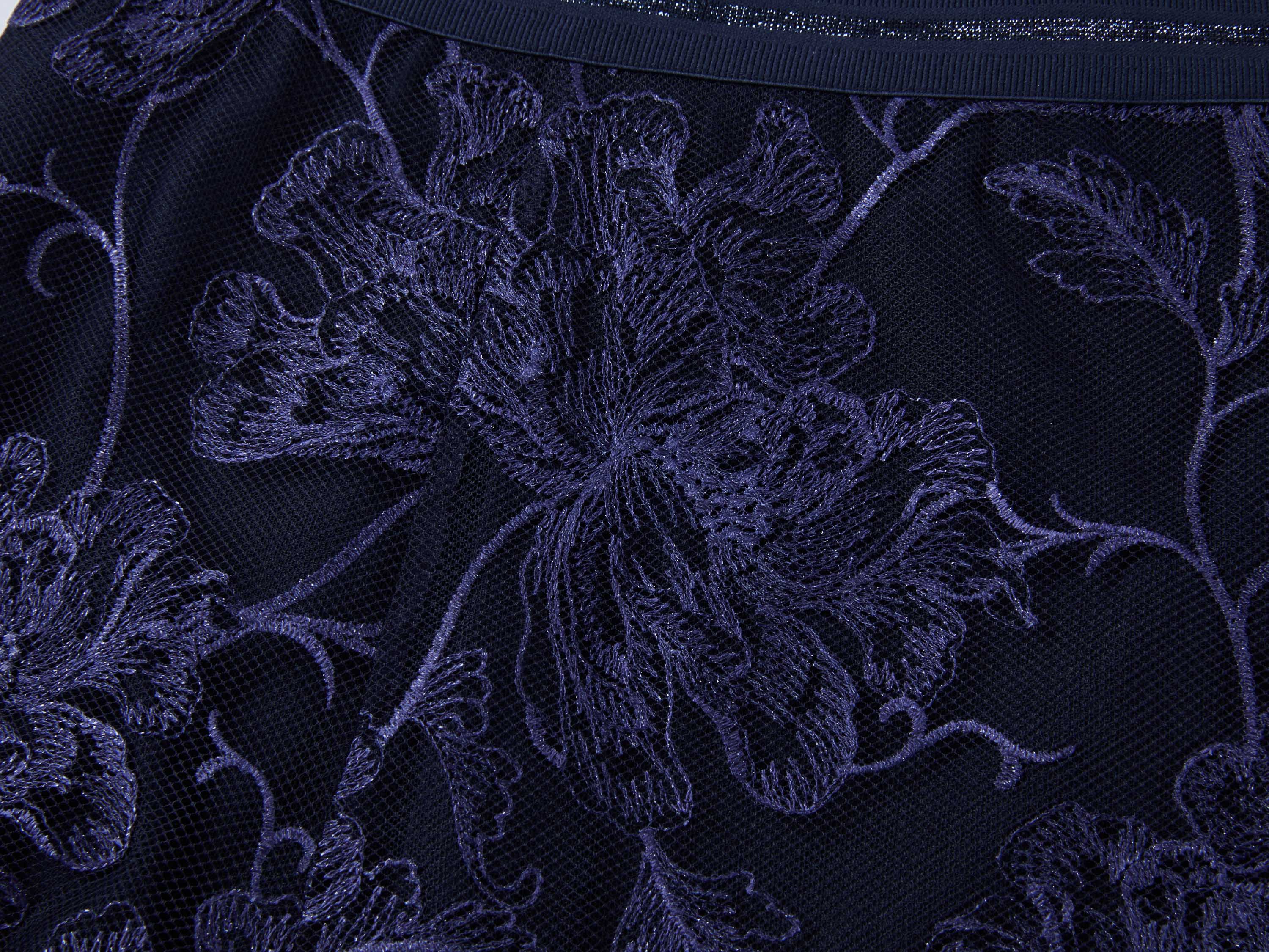 YAYING Navy Lace Skirt