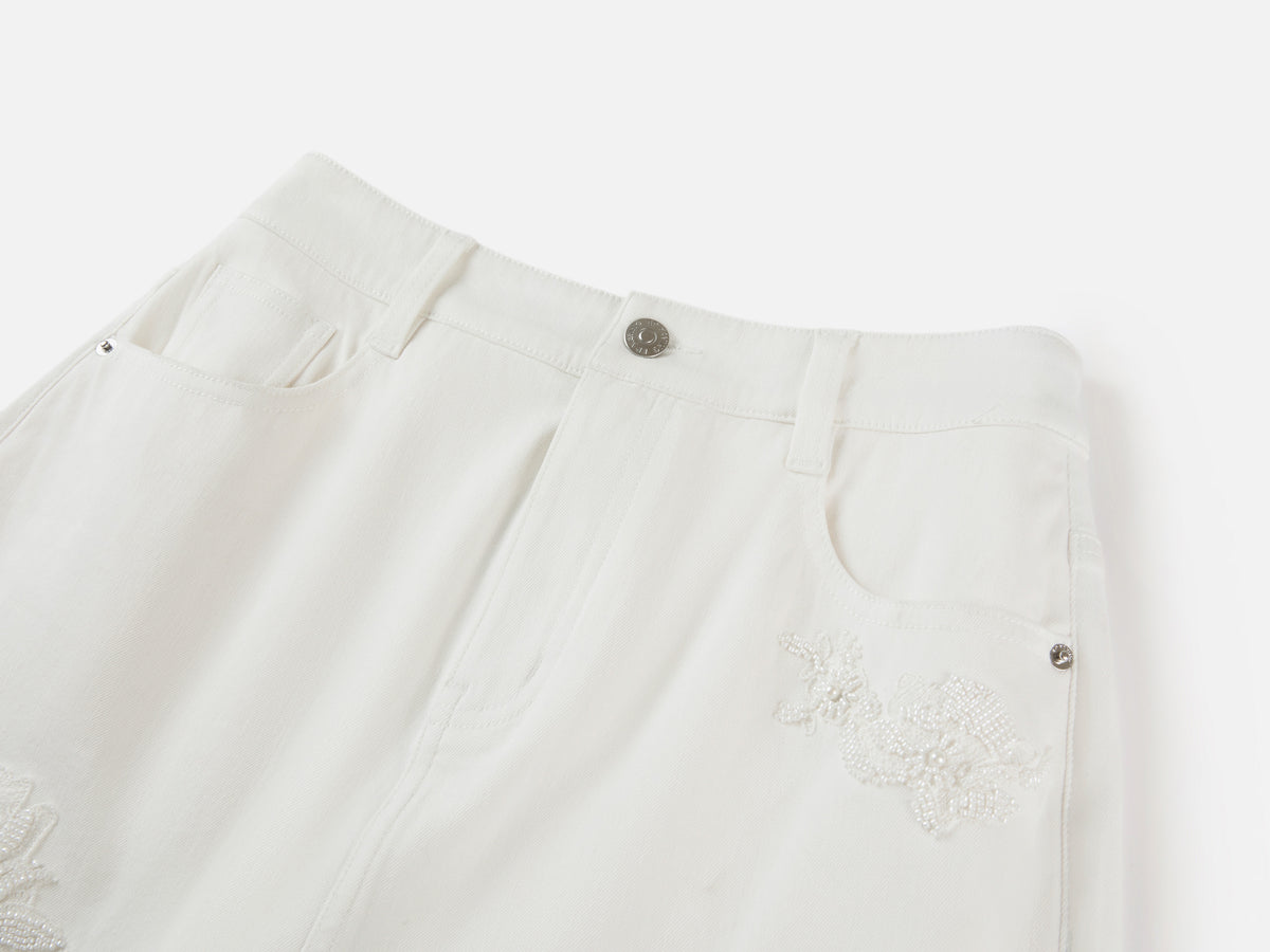 EP YAYING Peony Embroidered 4-Way Stretch Skirt-Front White Denim Skort