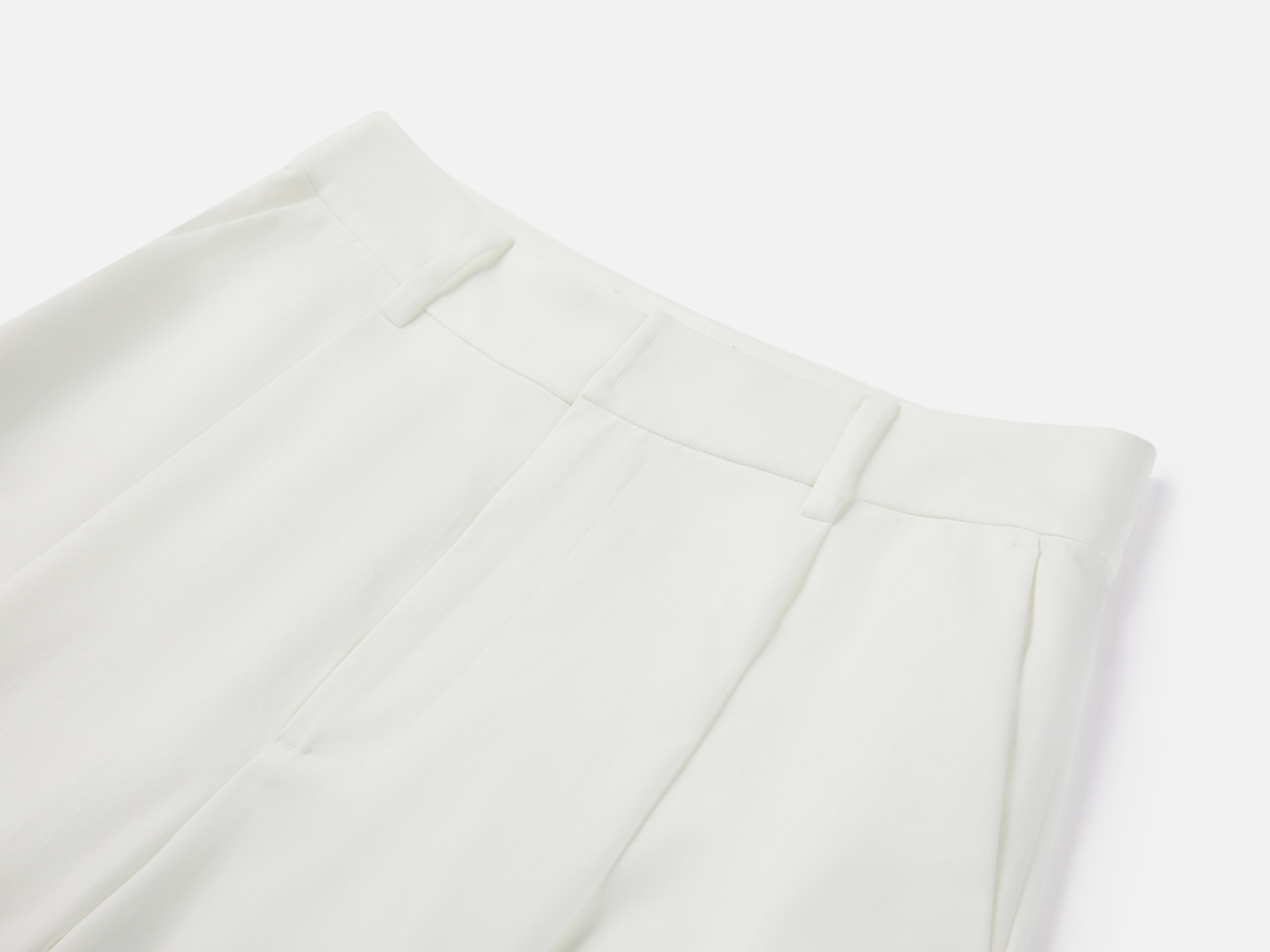 EP YAYING Air-Texture Tapered Carrot Pants
