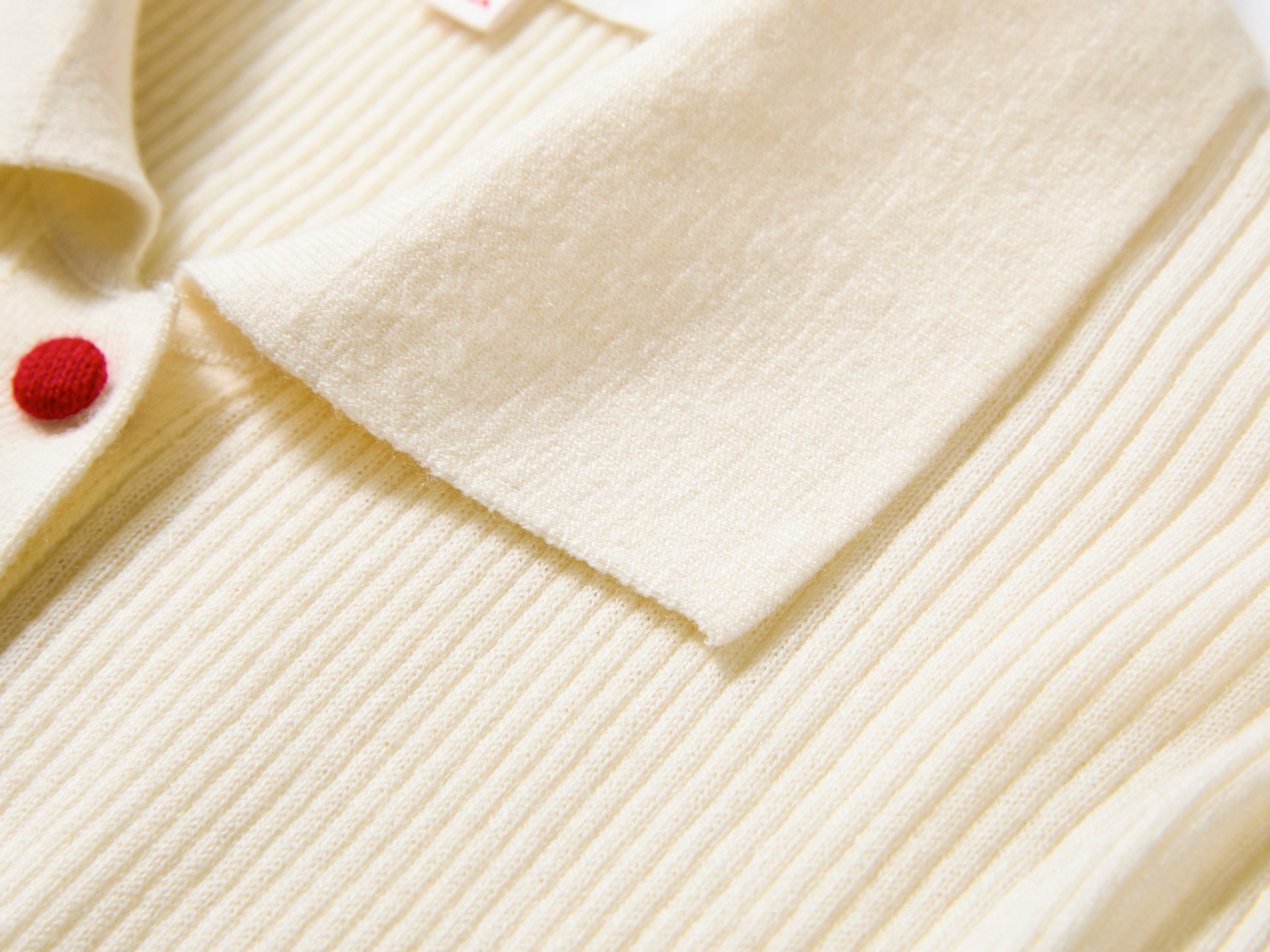 EP YAYING Polo Collar Waist-Fitted Cardigan