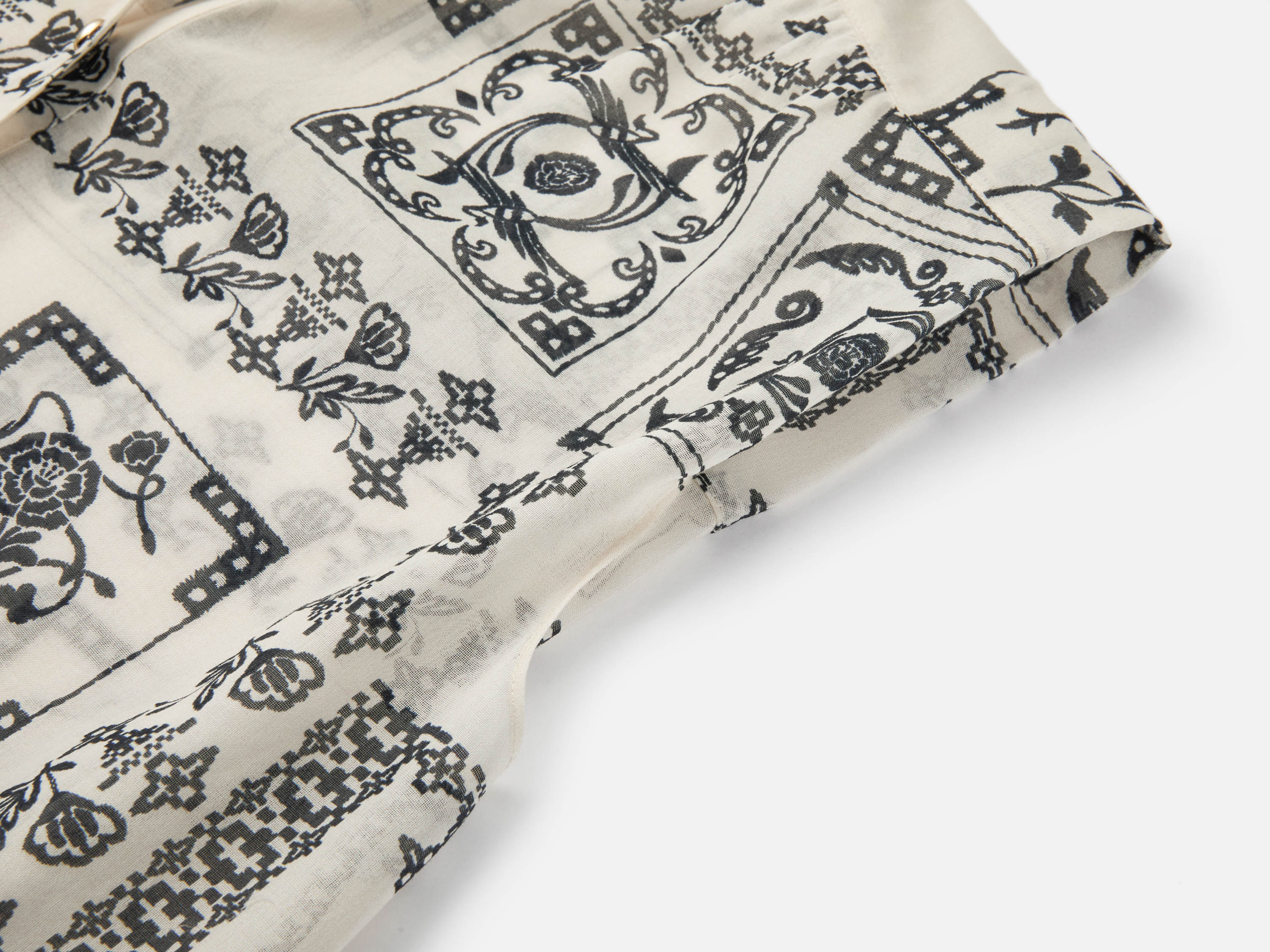 EP YAYING 100% Cotton V-Neck Floral Puff Sleeve Shirt