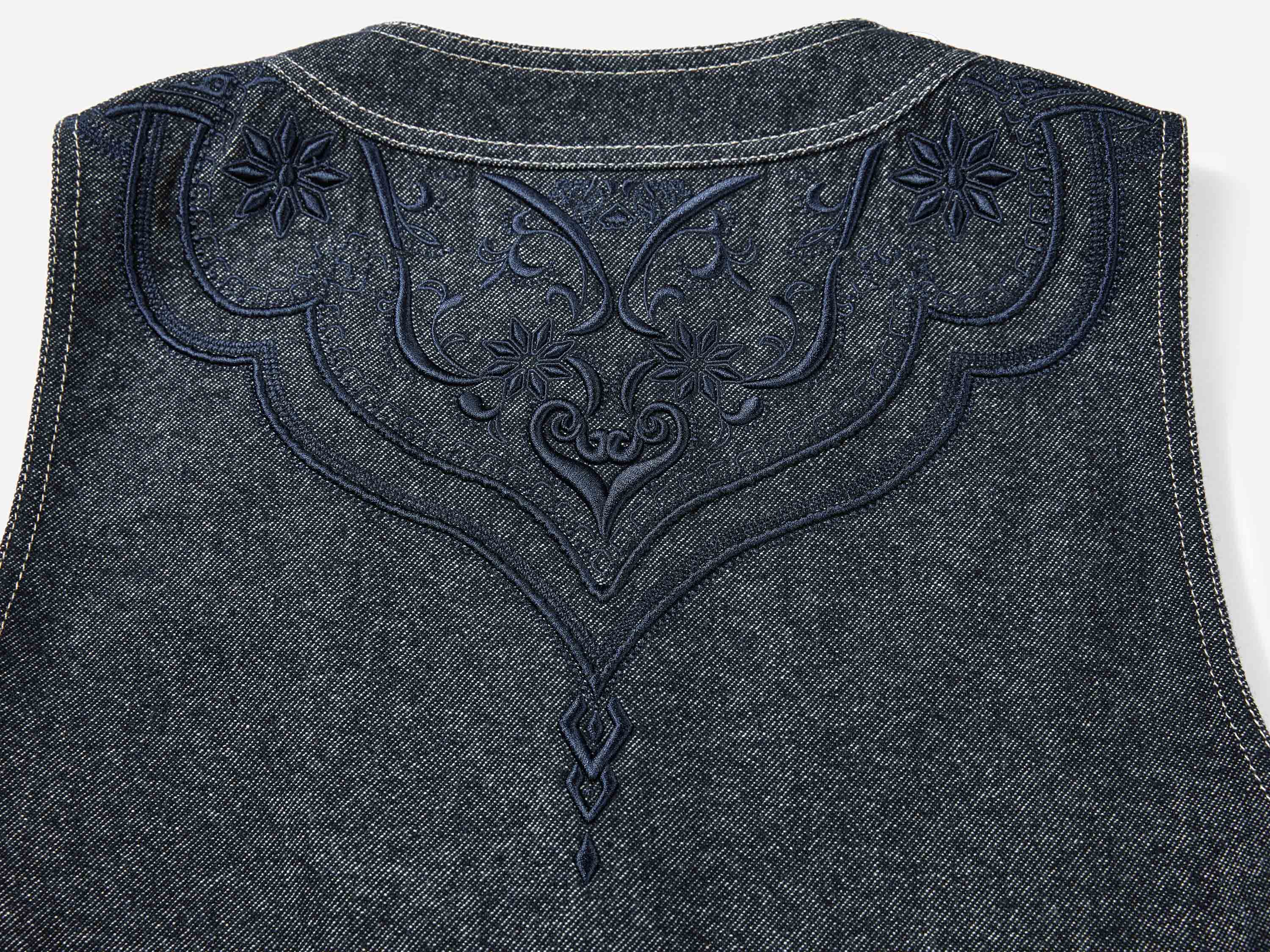EP YAYING Blue Label Ruyi Embroidered Vest