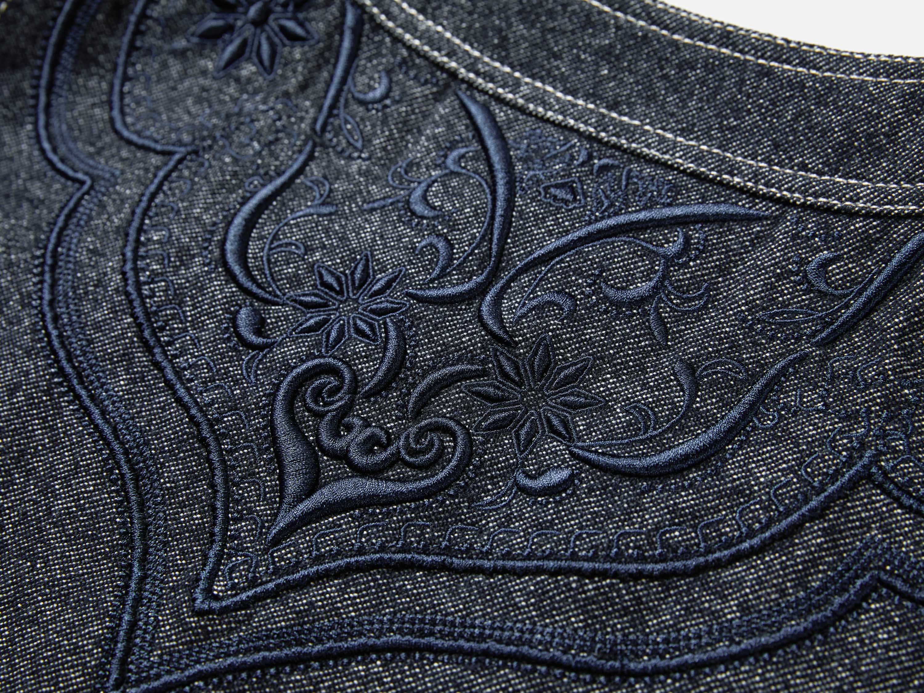EP YAYING Blue Label Ruyi Embroidered Vest