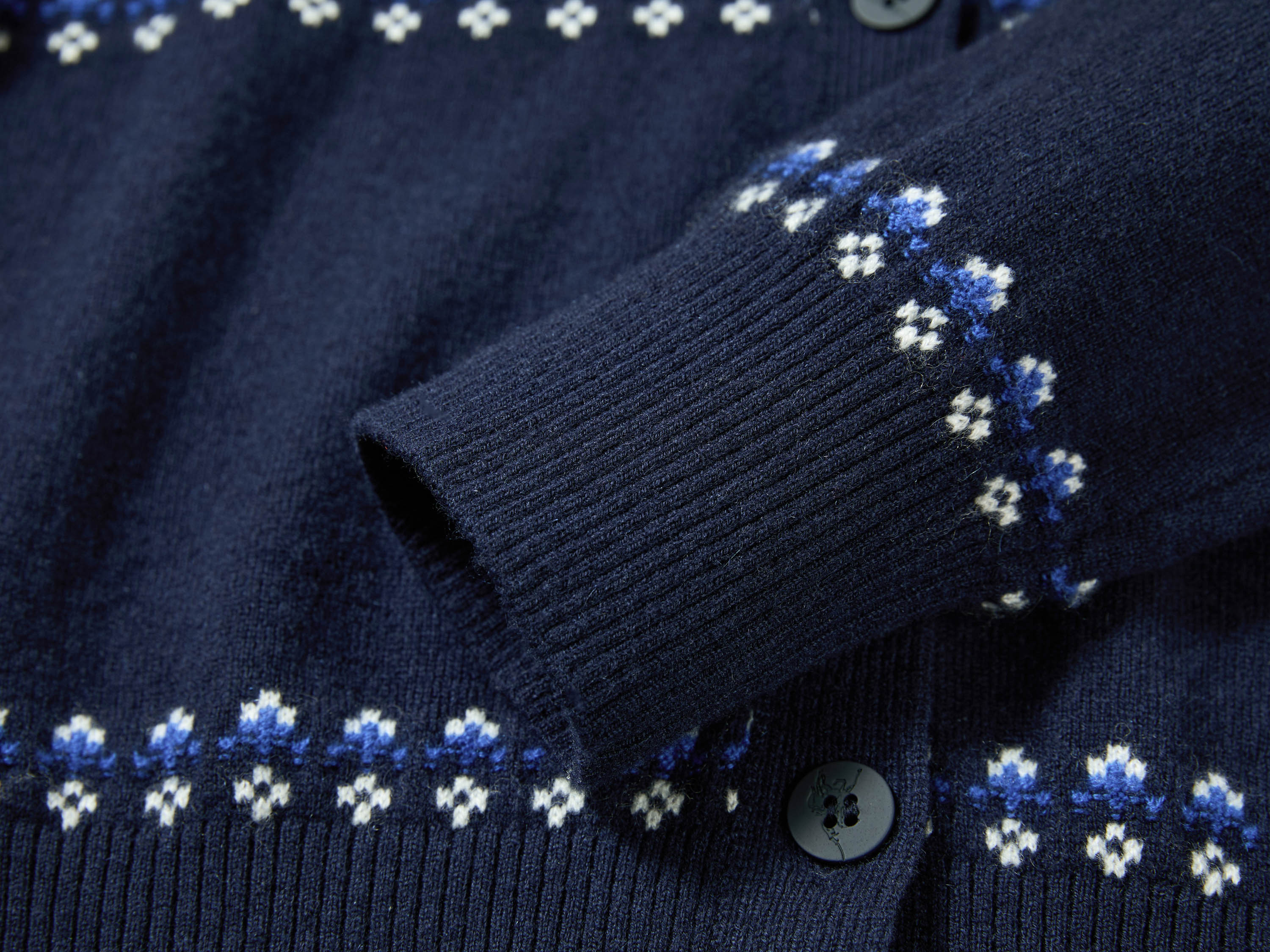 EP YAYING Folk Jacquard Cashmere Knit Cardigan