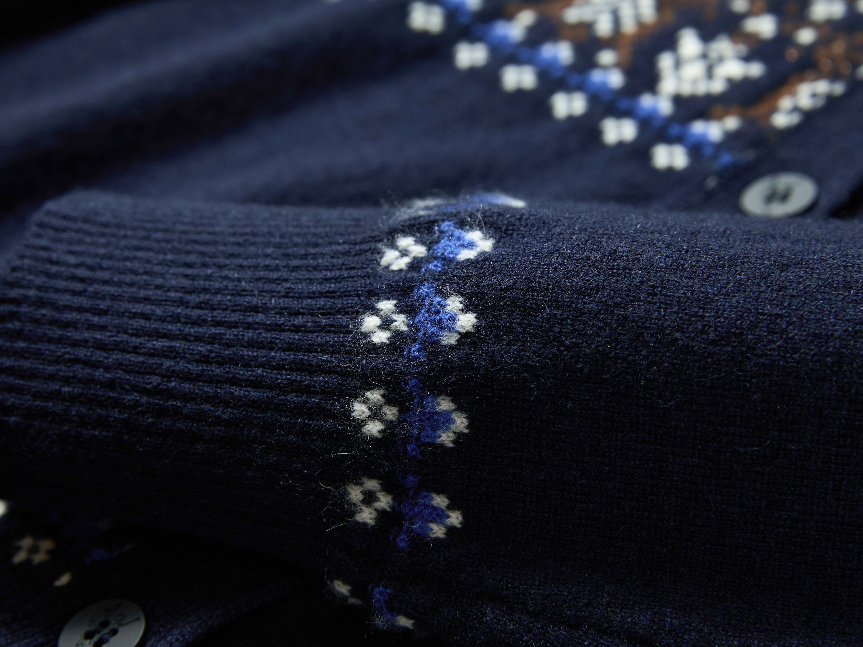 EP YAYING Folk Jacquard Cashmere Knit Cardigan