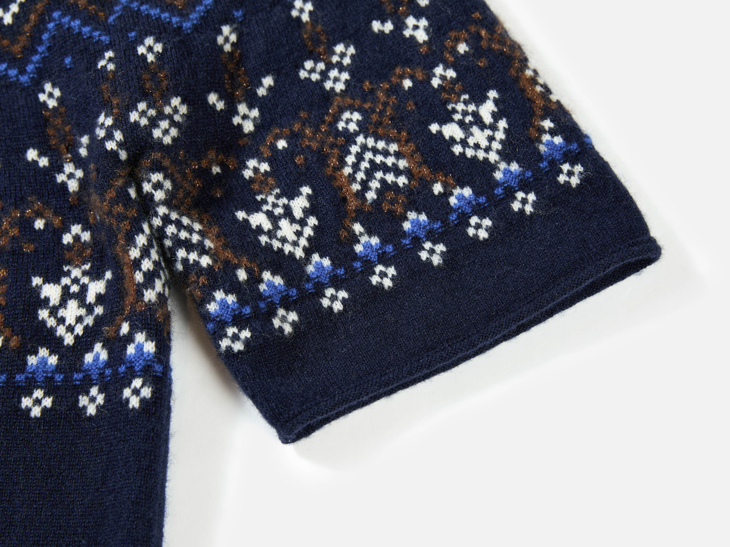 EP YAYING Folk Jacquard Funnel-Neck Cashmere Pullover