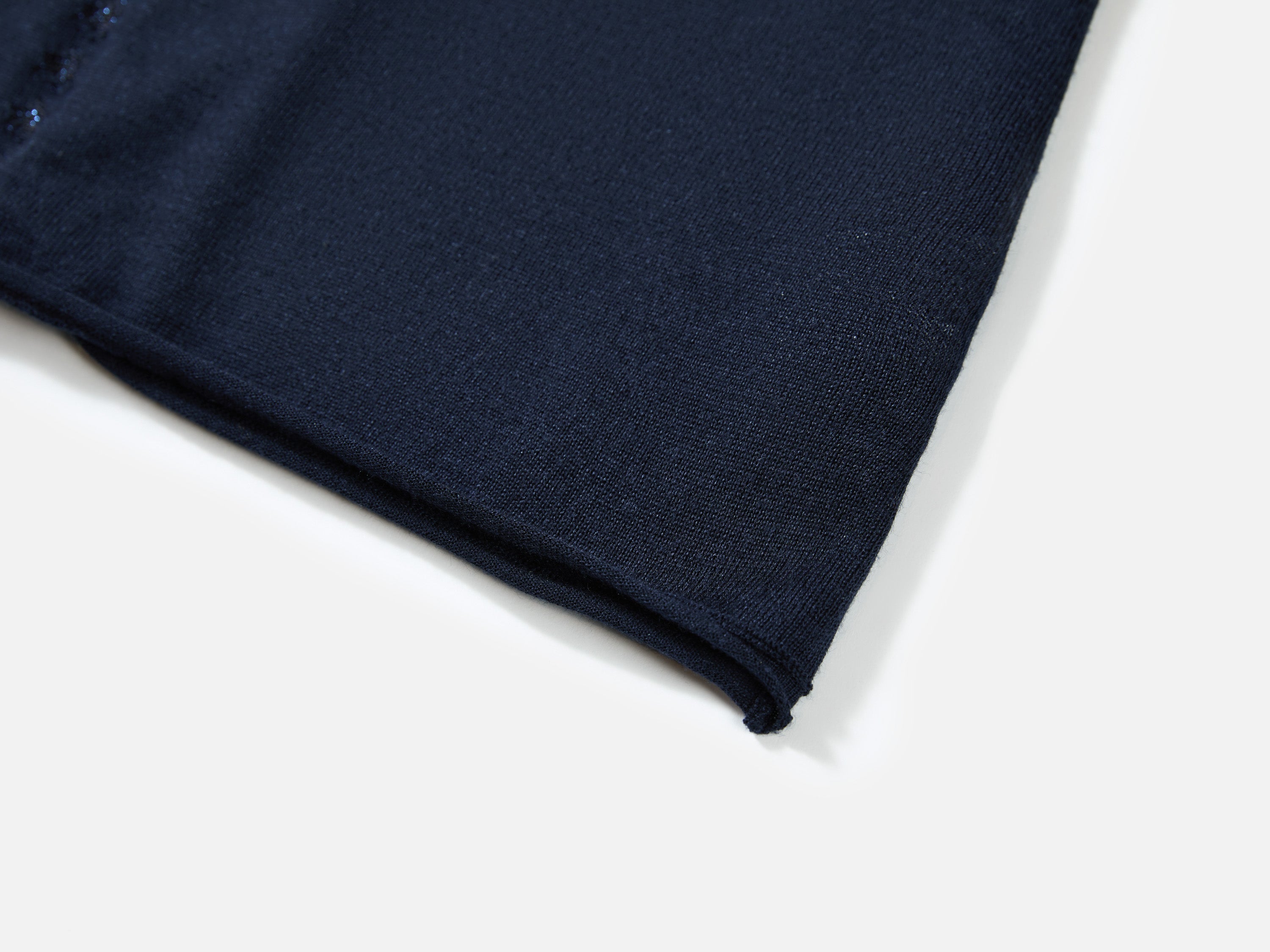 EP YAYING V-Neck Fitted Jacquard Knit Top