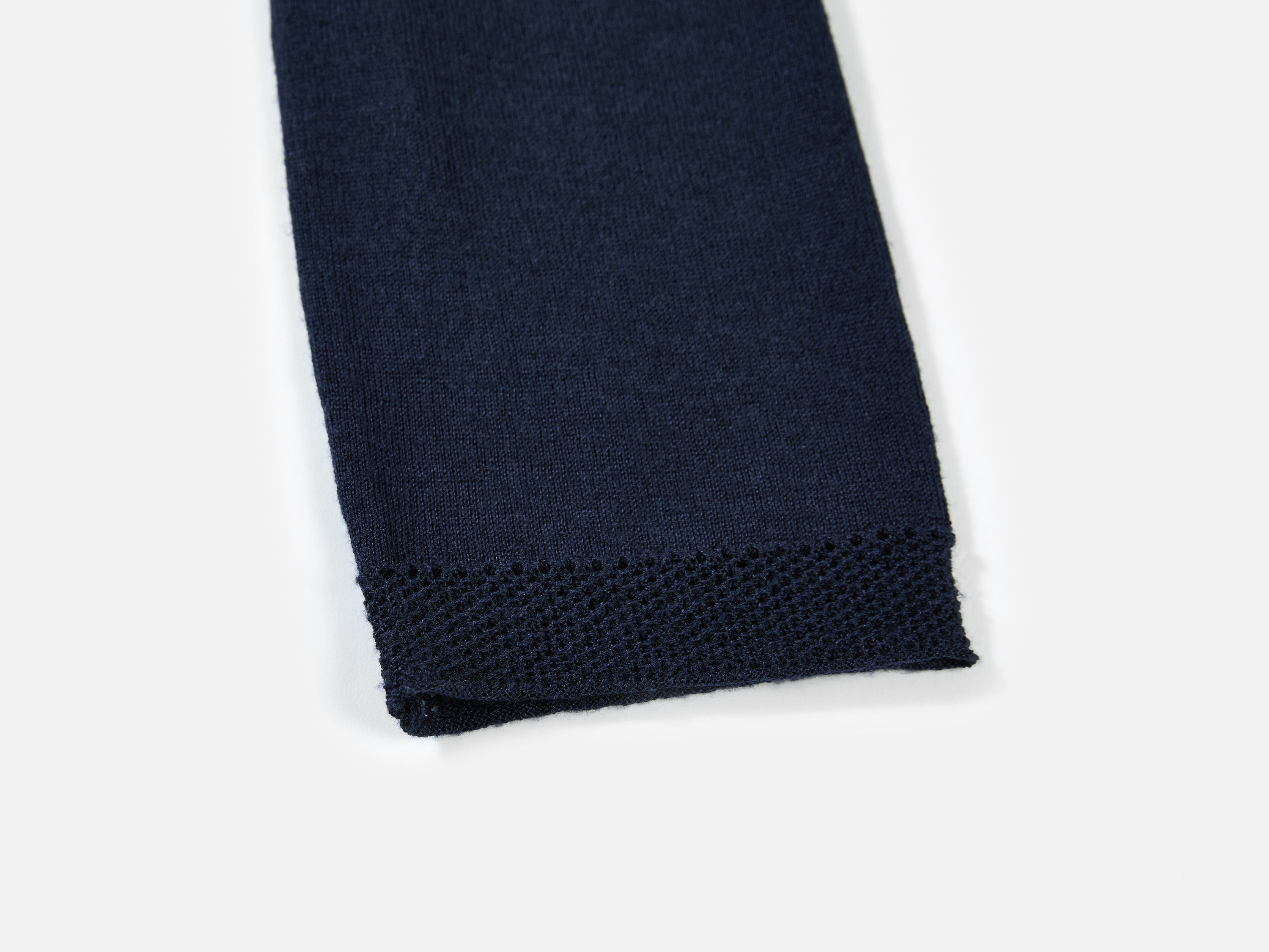 EP YAYING V-Neck Fitted Jacquard Knit Top