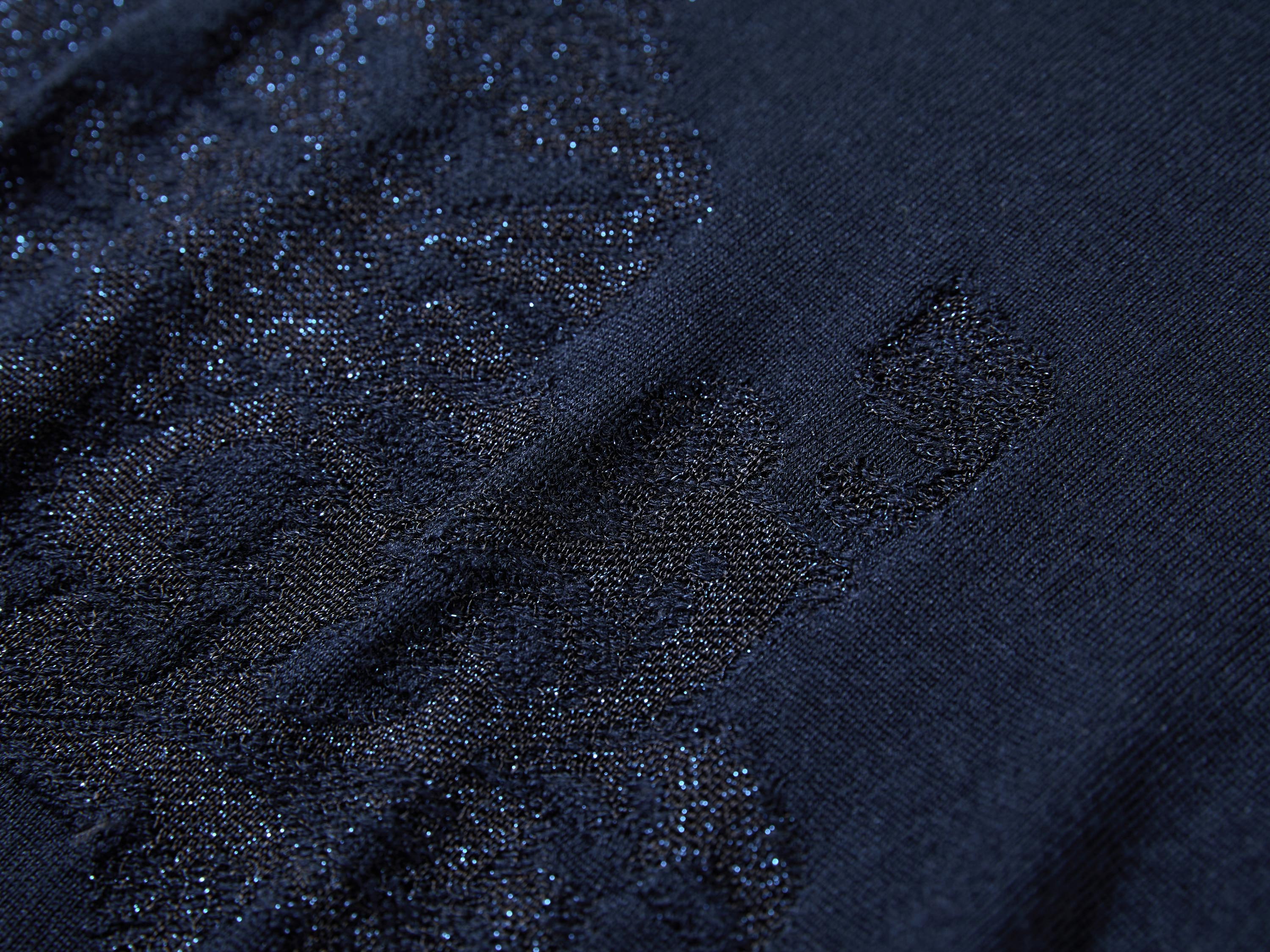 EP YAYING V-Neck Fitted Jacquard Knit Top