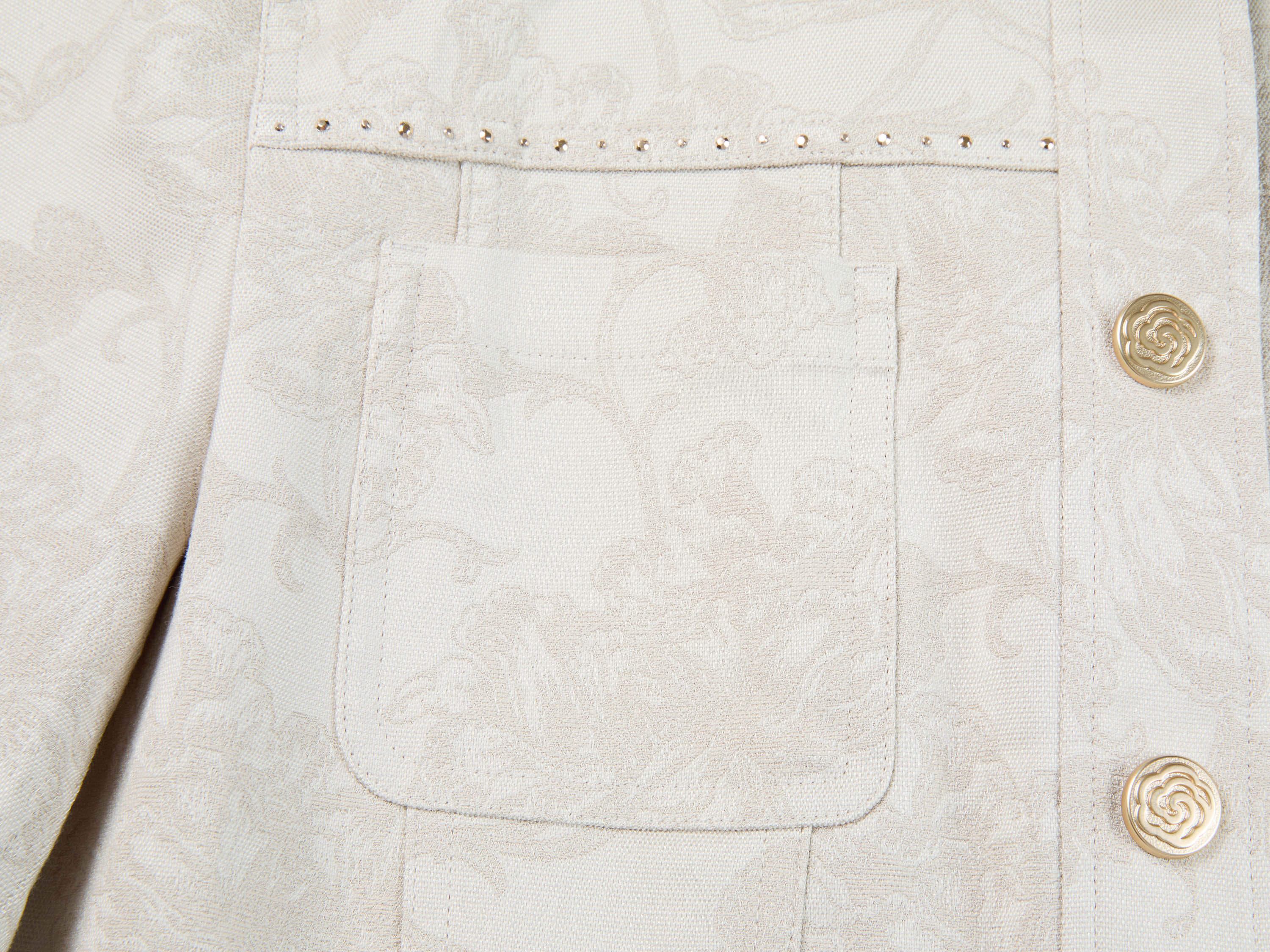 YAYING White Short Sleeve Button Shirt