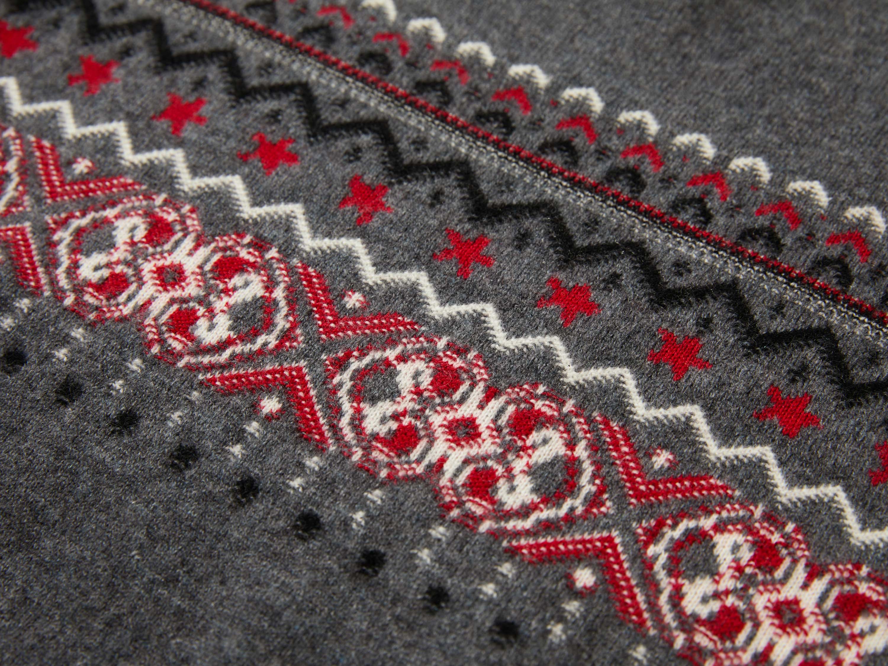 YAYING Ruyi Shanhai Jacquard Knit Short-Sleeve Sweater