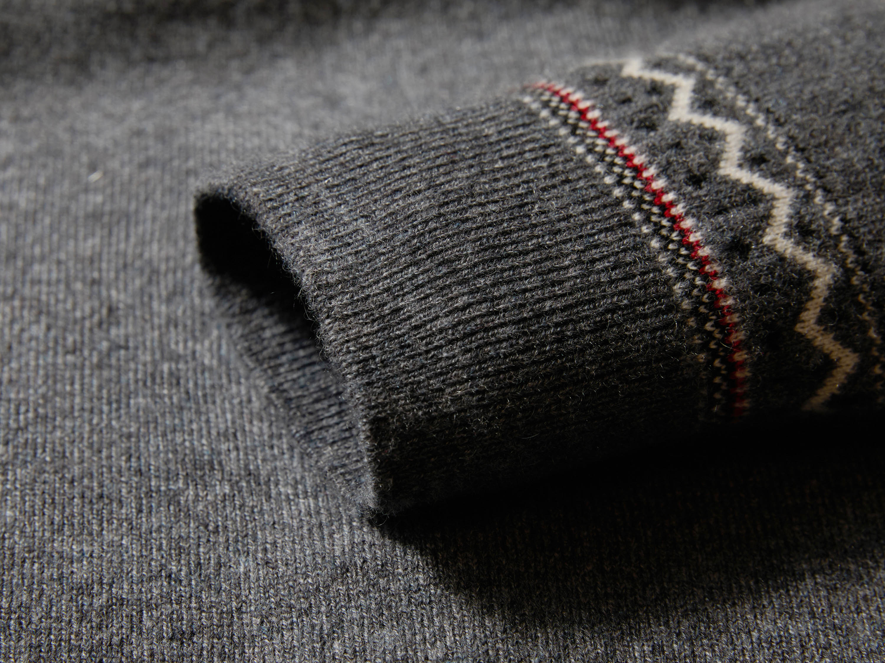 YAYING Ruyi Mountain Sea Jacquard Knit Cardigan