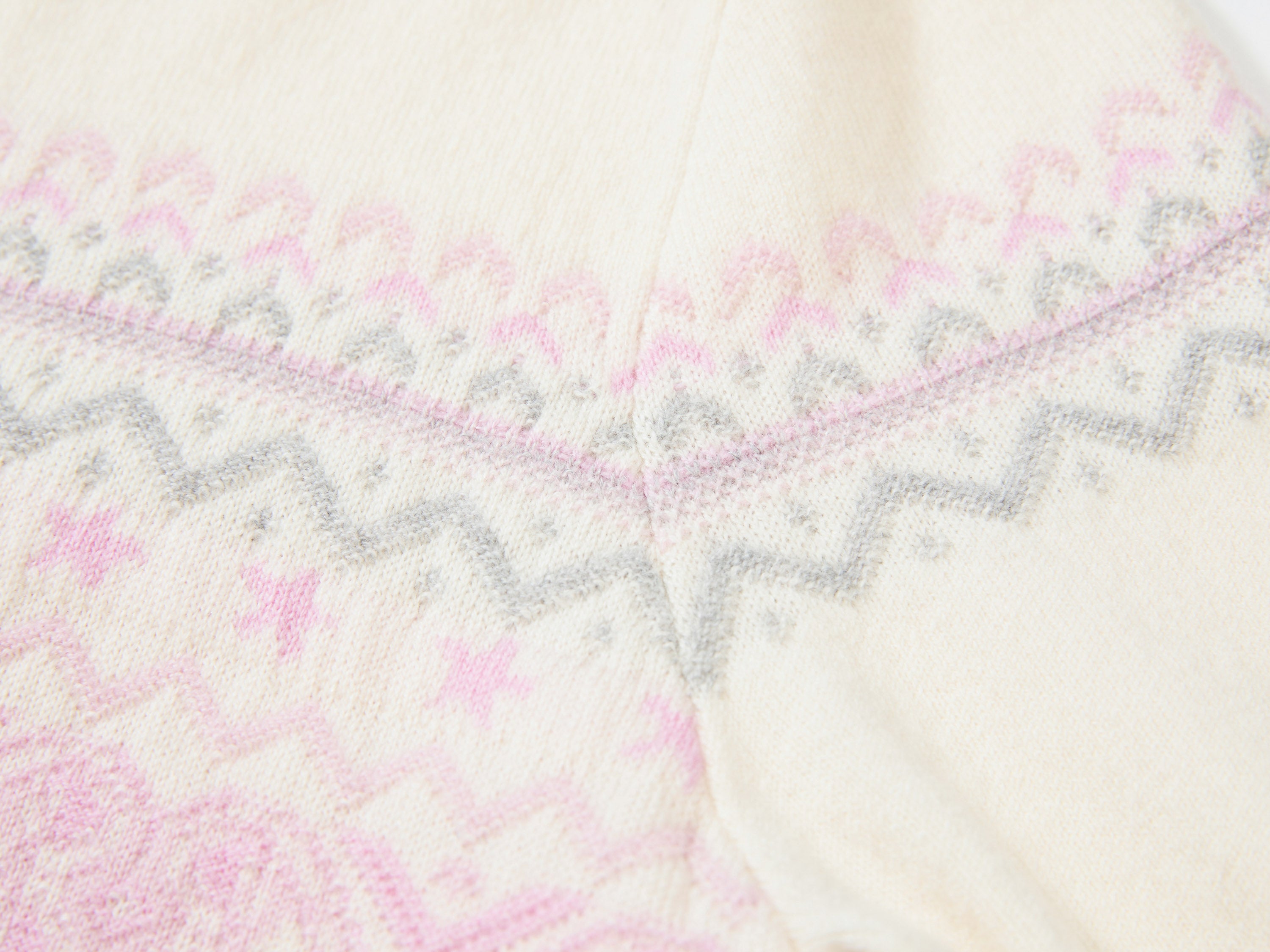 YAYING Ruyi Shanhai Jacquard Knit Short-Sleeve Sweater