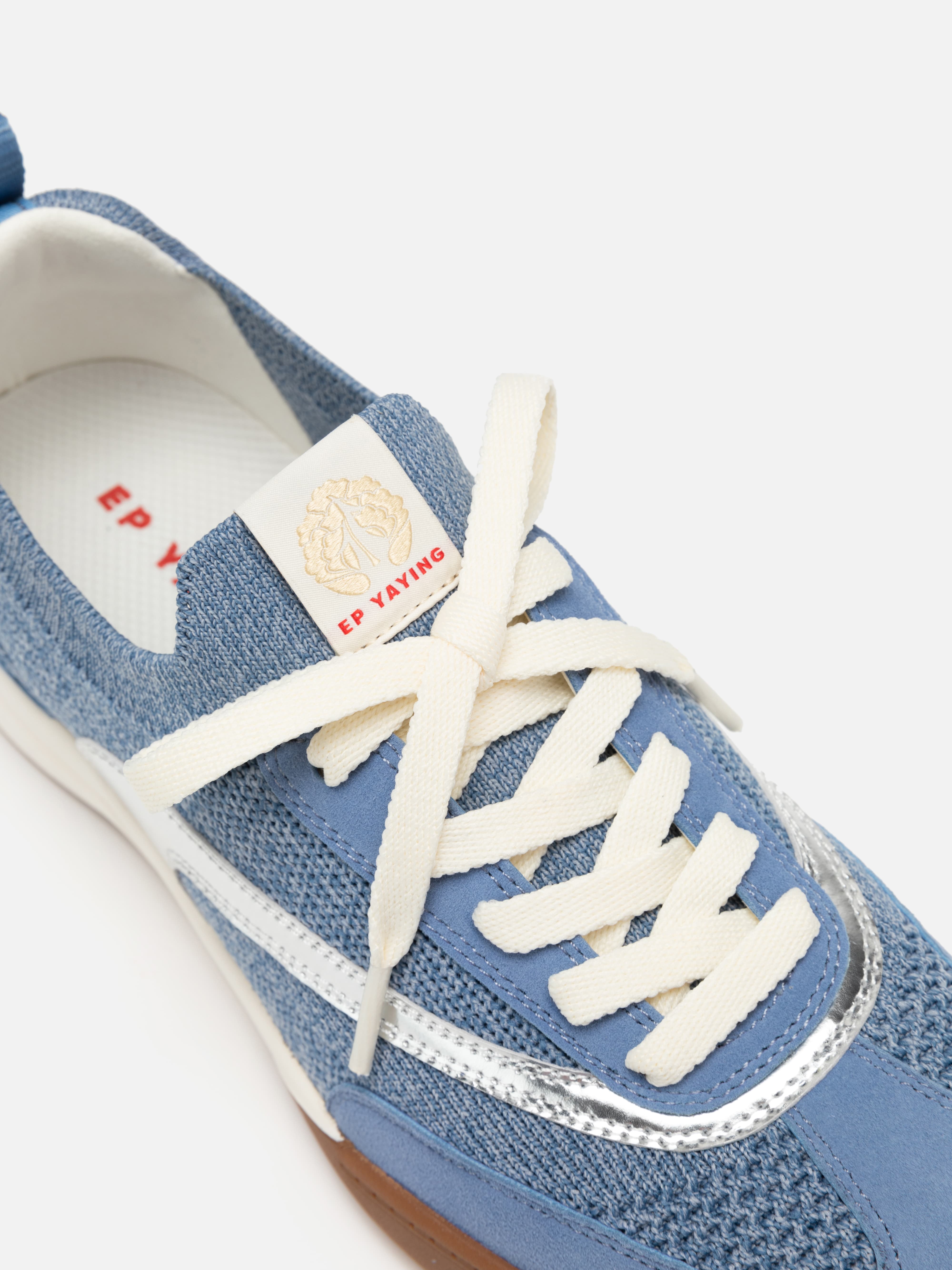 Lightweight Flat Shoes Blue