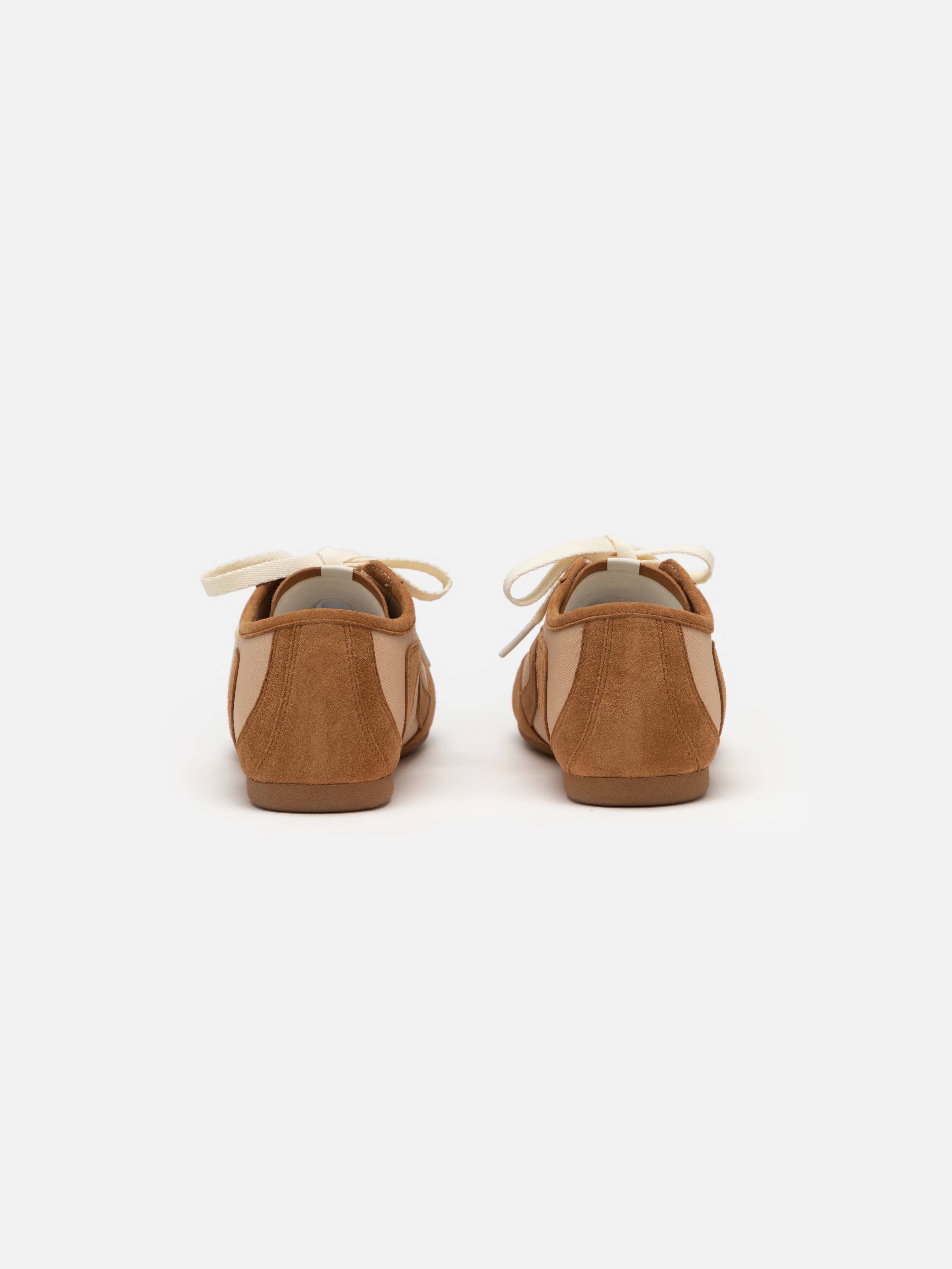 Lightweight Flat Shoes Tan