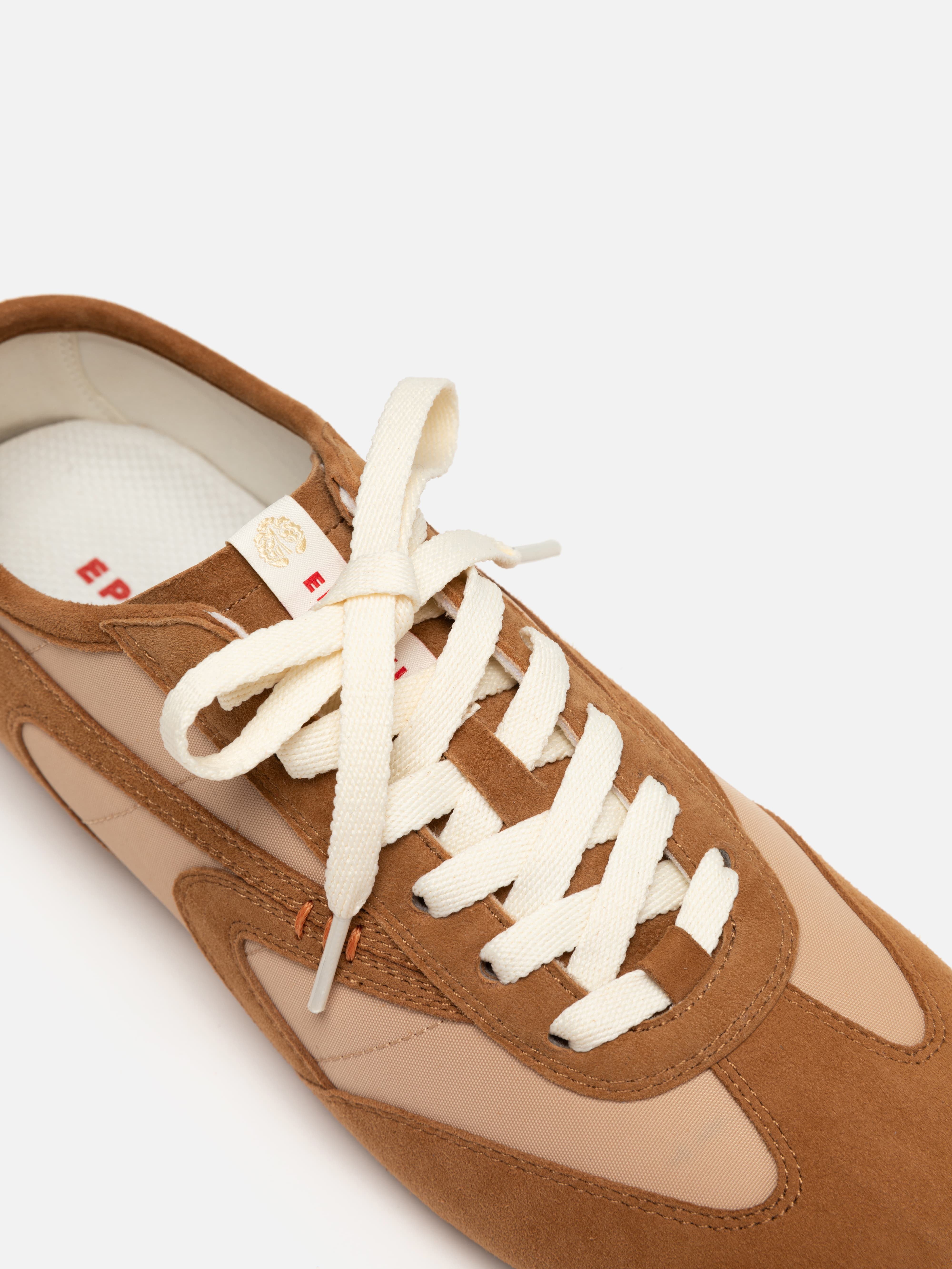Lightweight Flat Shoes Tan