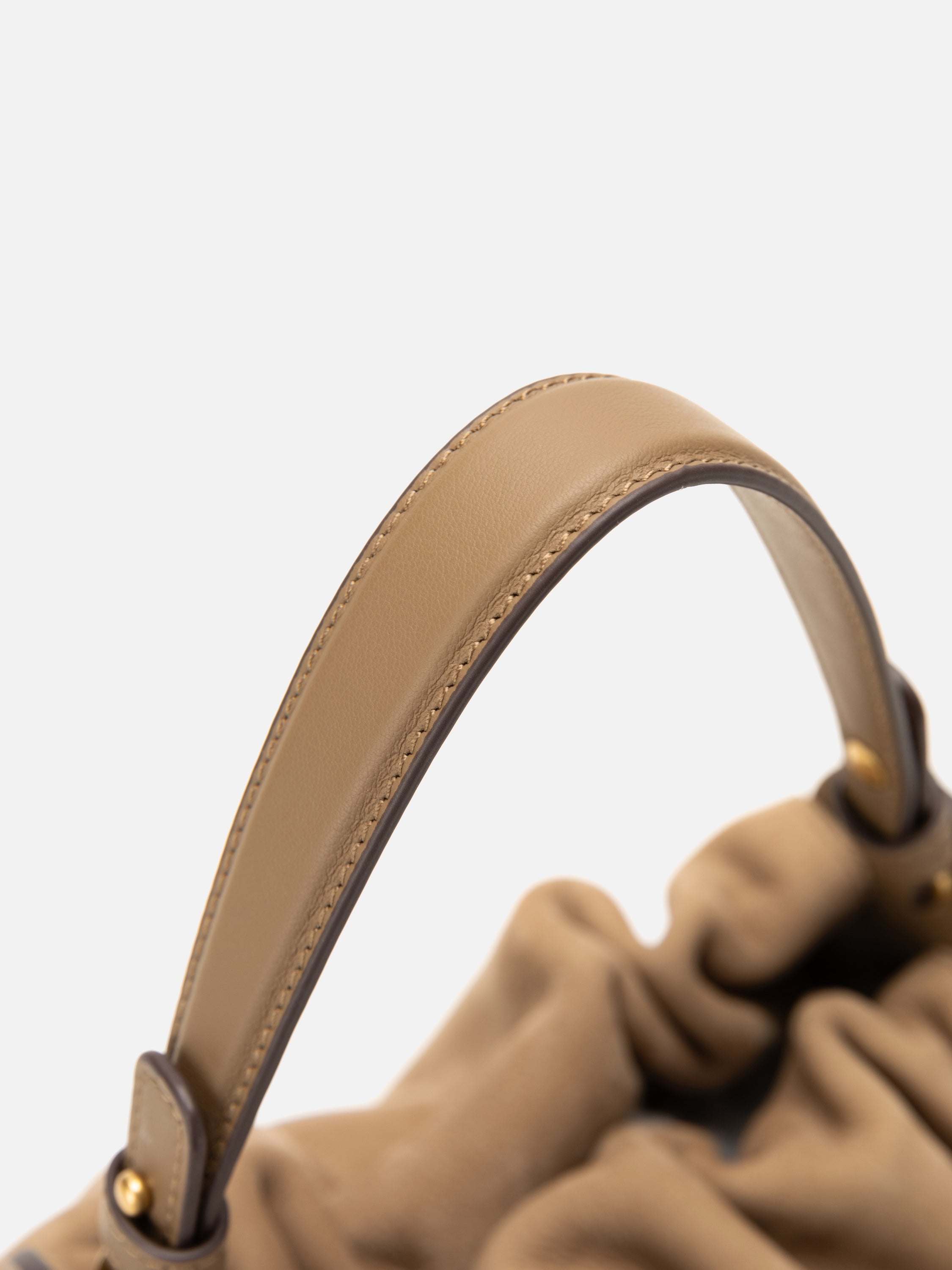 EP YAYING Matte Cowhide Bucket Bag (Small)