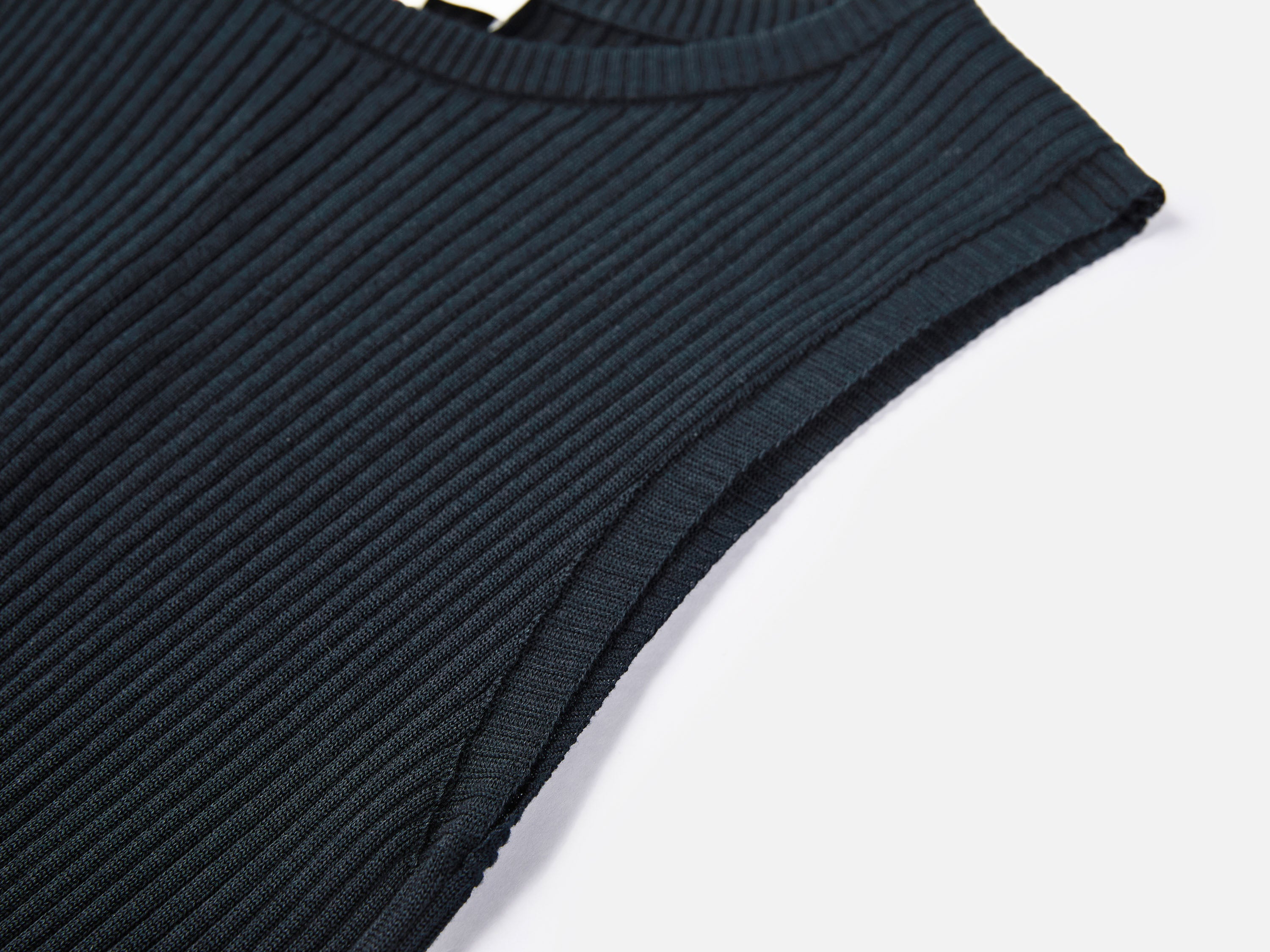 EP YAYING Minimalist Asymmetrical Hem Layered Tank Top