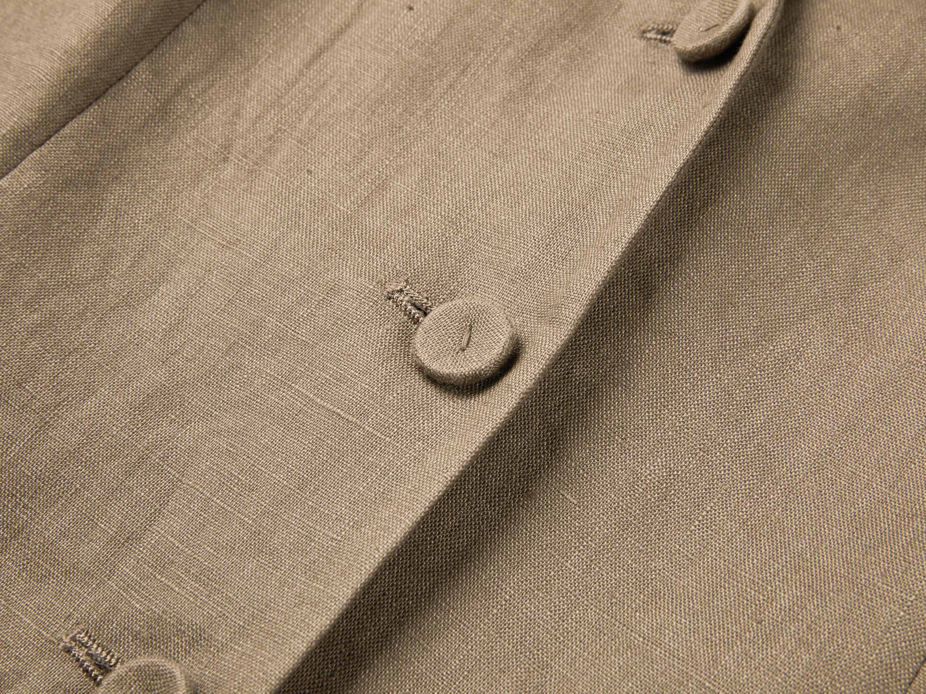 EP YAYING 100% Linen Mandarin Collar Frog Button Vest