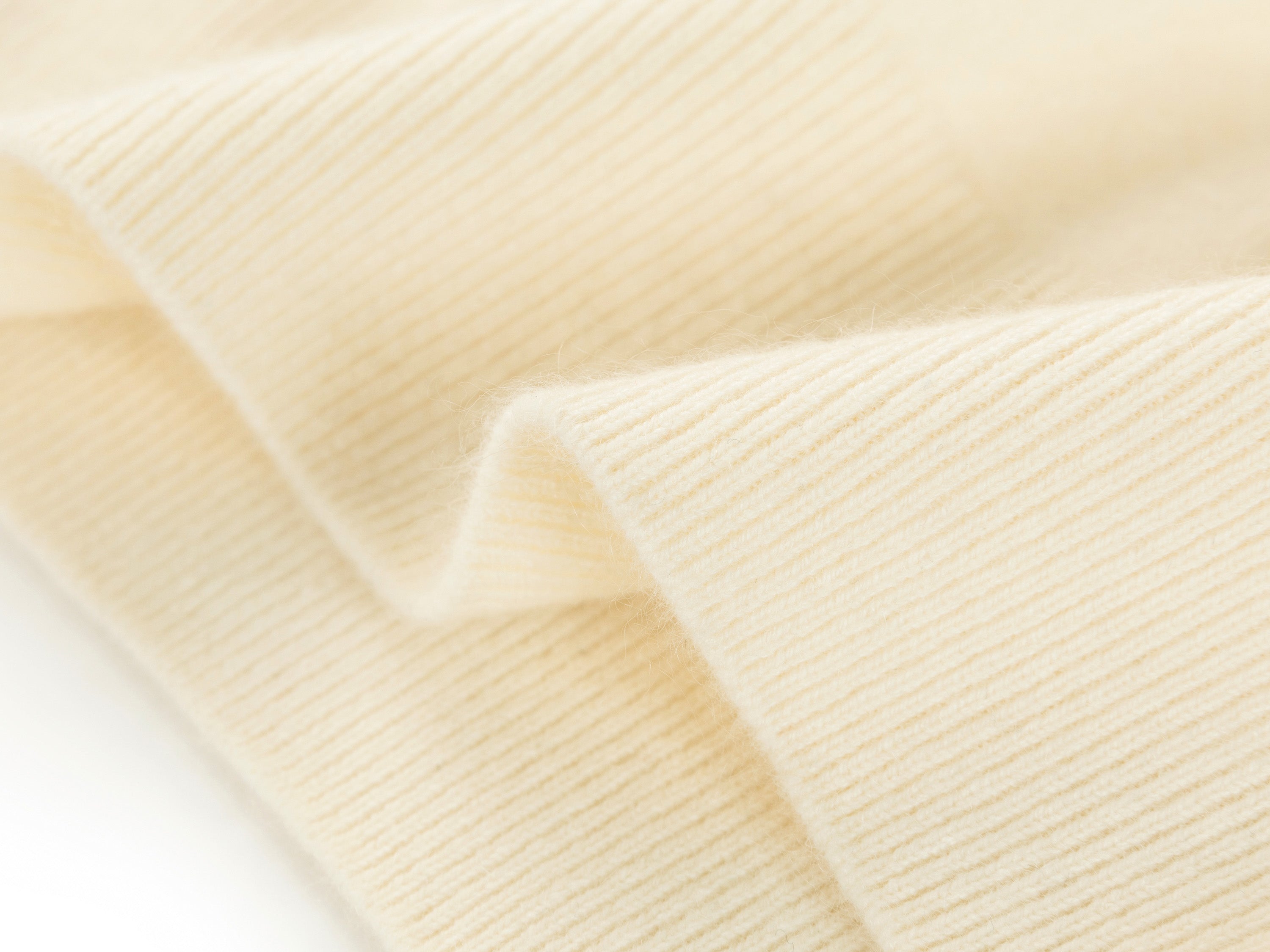 YAYING Cream Top