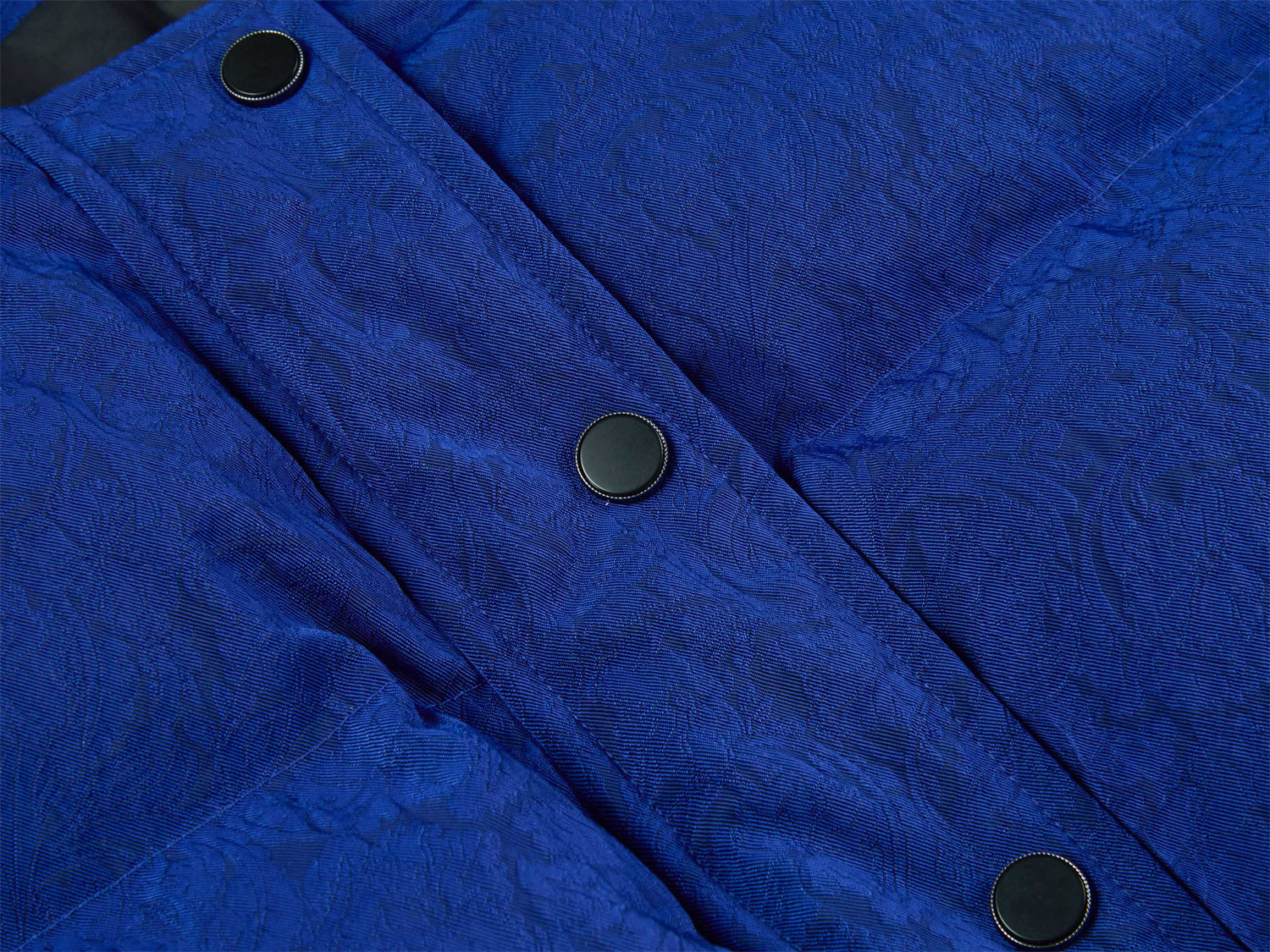 EP YAYING Velvet-Texture Pleated Down Jacket EGKIAY129AB