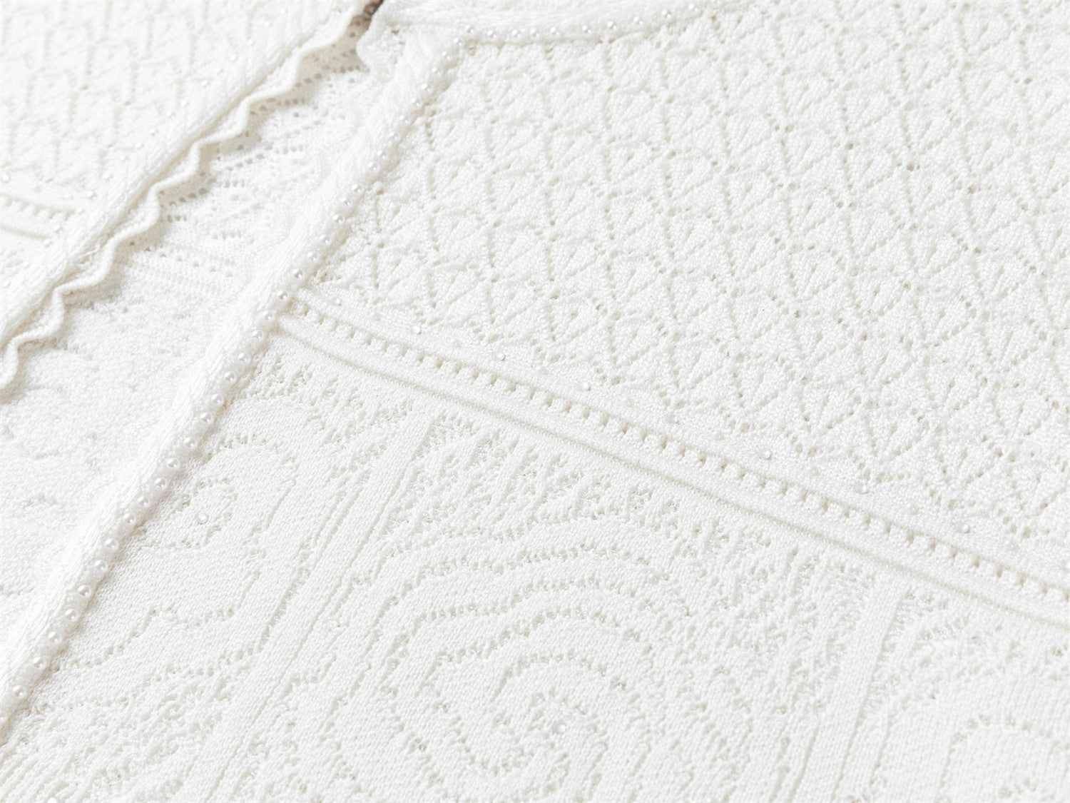 YAYING Jacquard Crew Neck Knit Cardigan EPKES9112AW