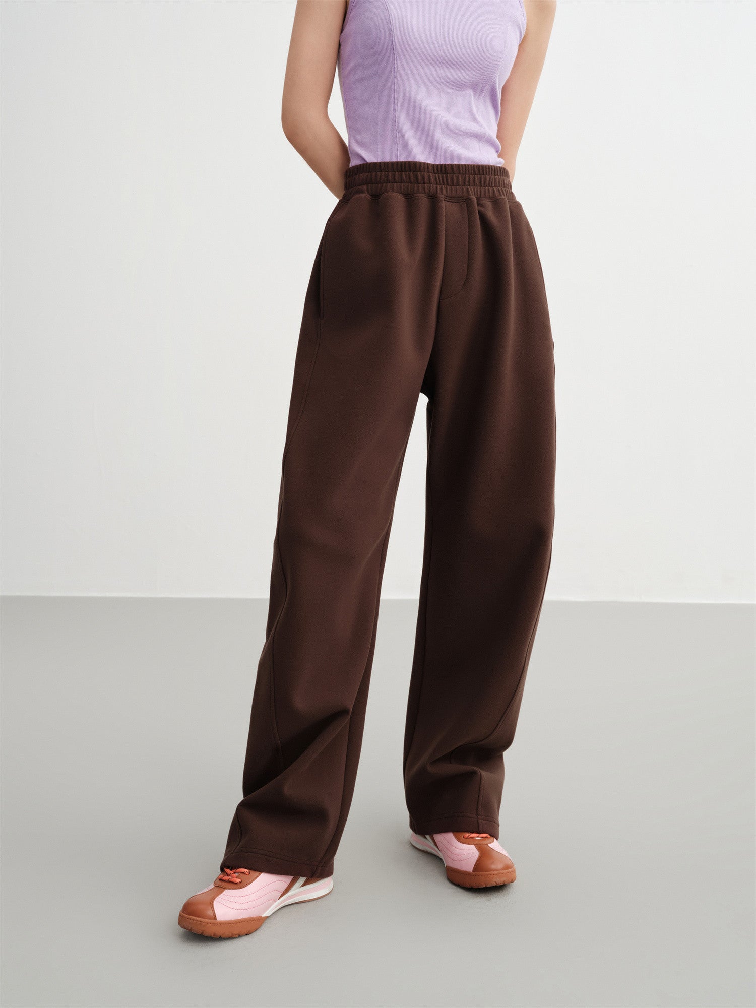 EP YAYING High-Waisted Sporty Tapered Pants EGKIA6419AK