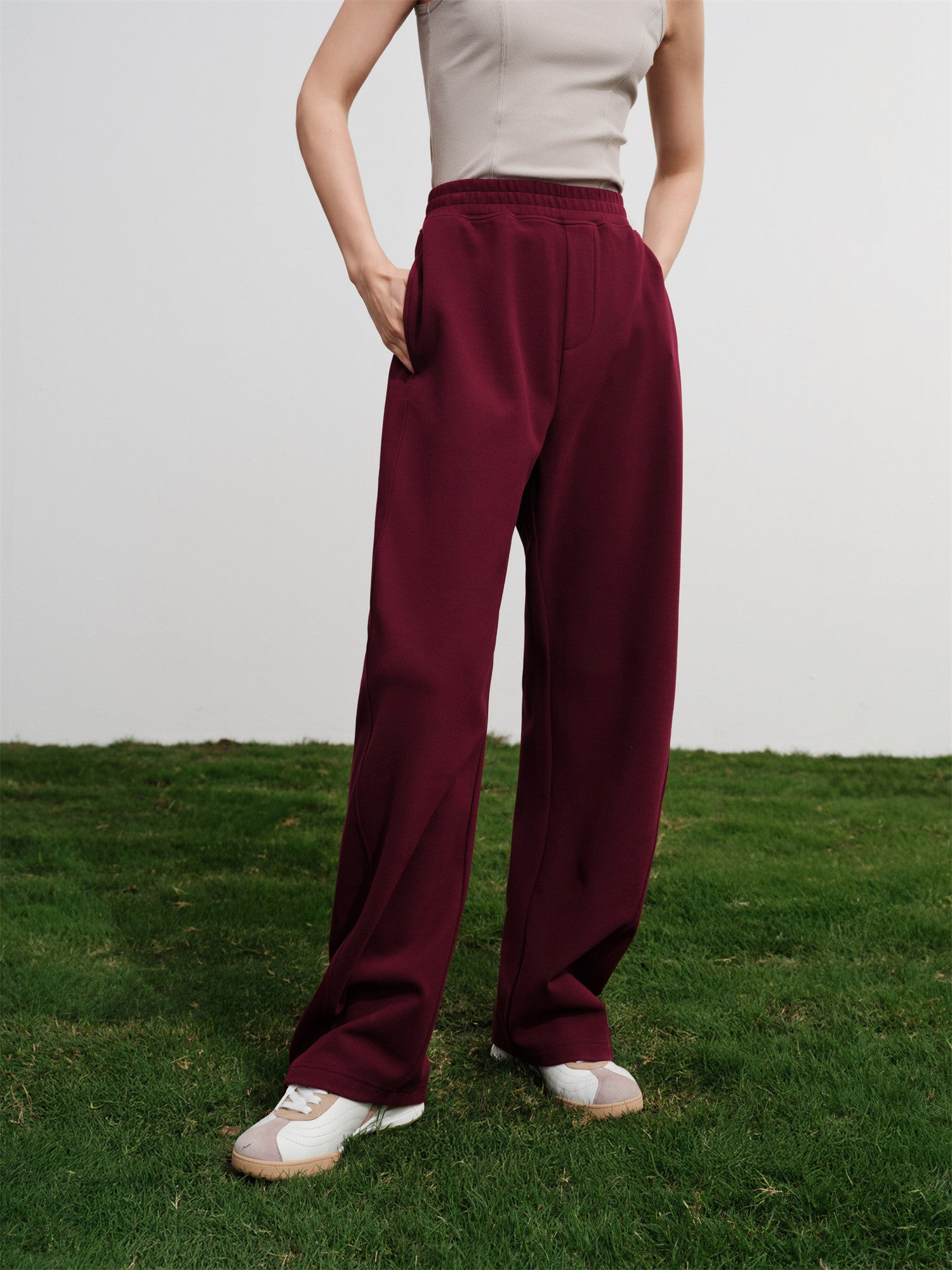 EP YAYING High-Waisted Sporty Tapered Pants EGKIA6419AL
