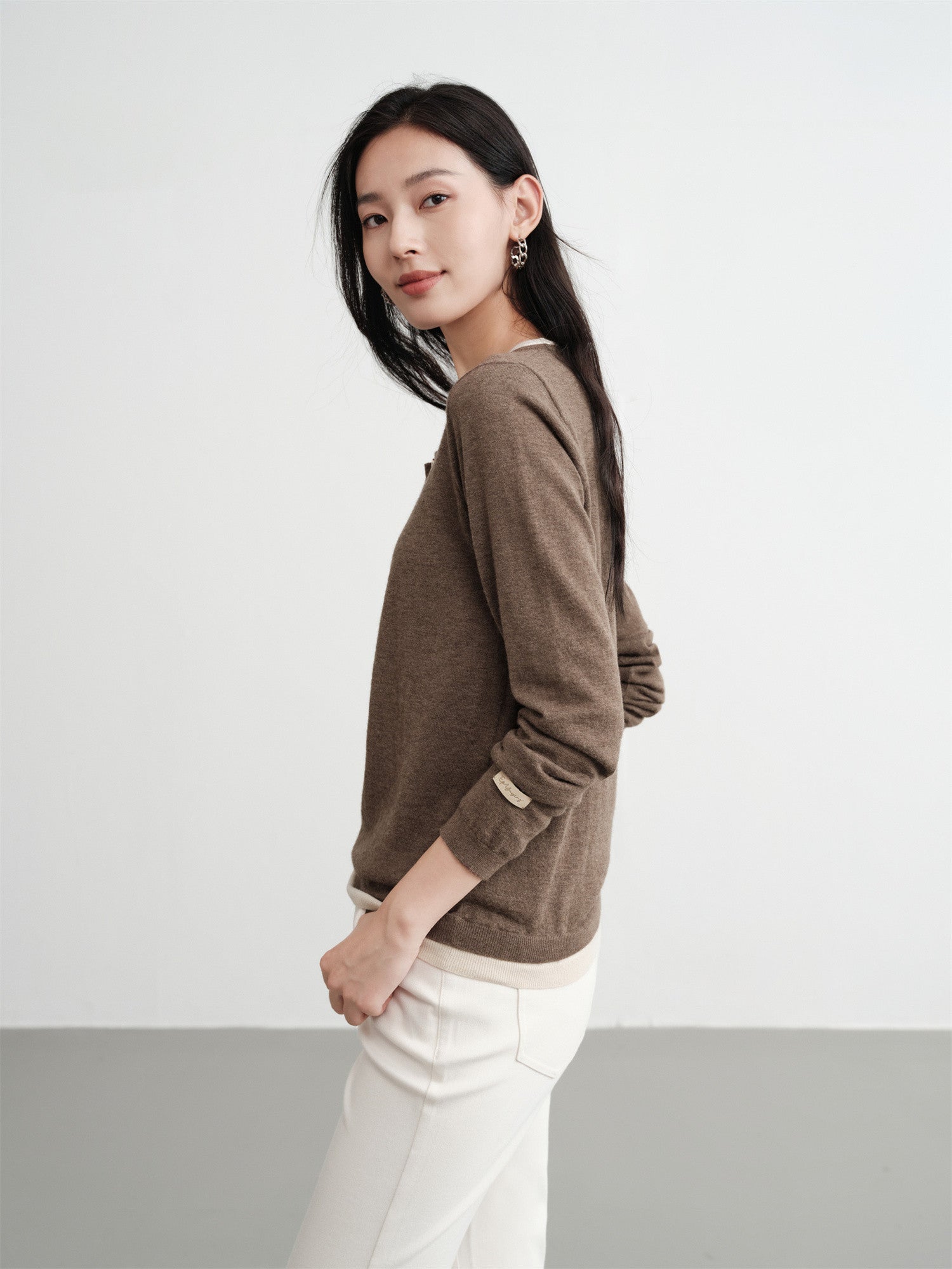 EP YAYING Heart-Shaped Neck Pullover EGKIR9916AT