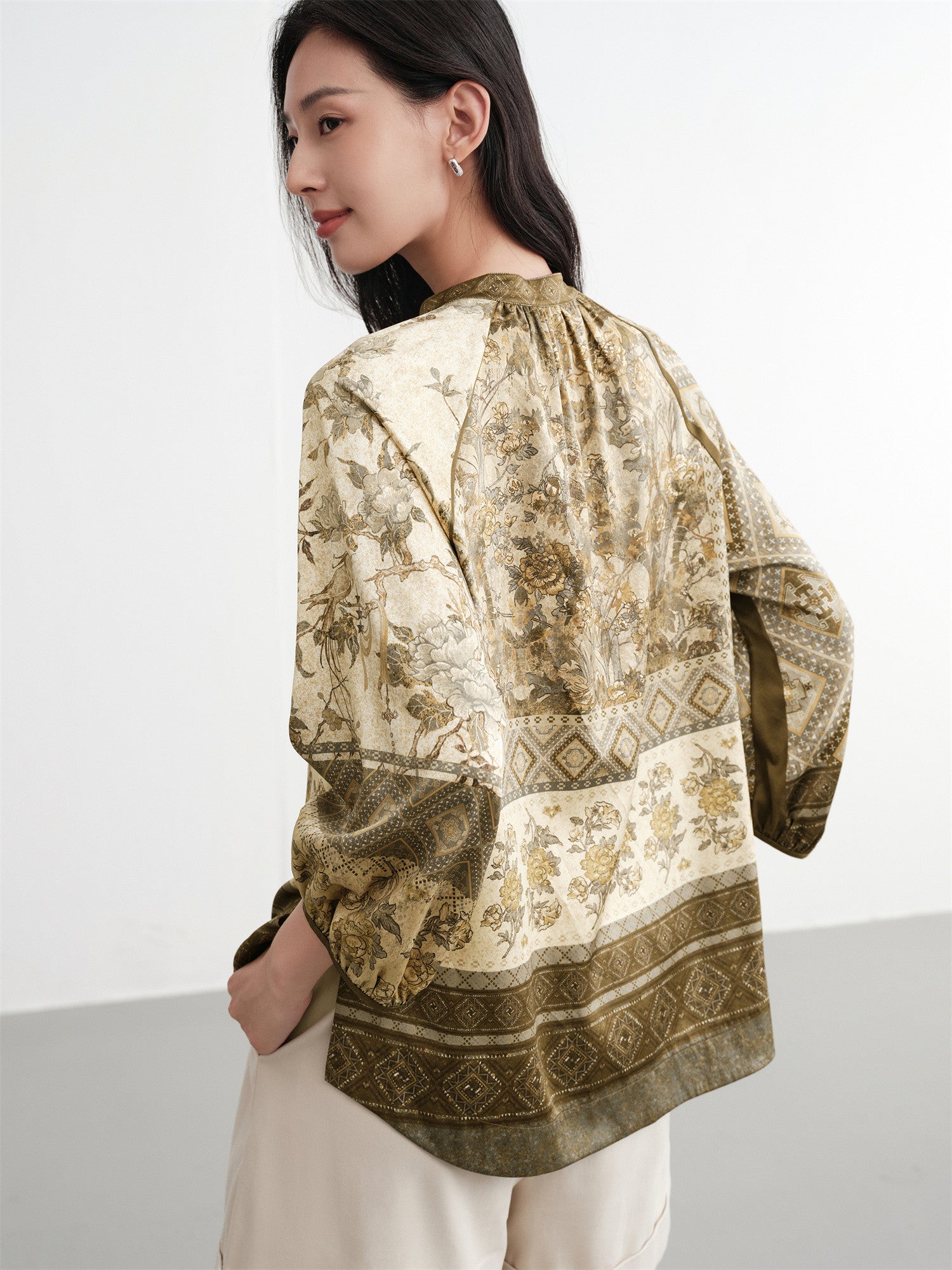 EP YAYING Mulberry Silk Printed Shirt EGKAS2307AG