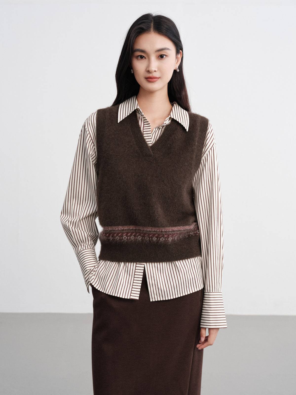 EP YAYING Yak Wool Ethnic Jacquard V-Neck Sweater Vest