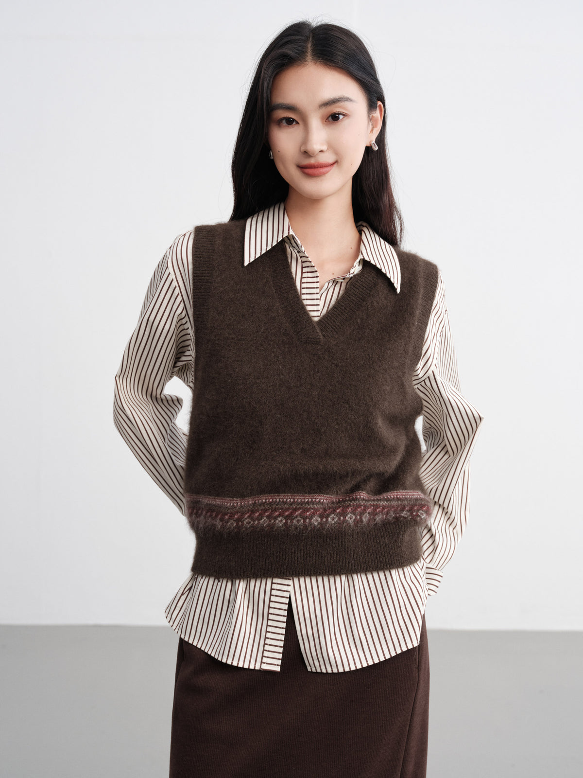 EP YAYING Yak Wool Ethnic Jacquard V-Neck Sweater Vest