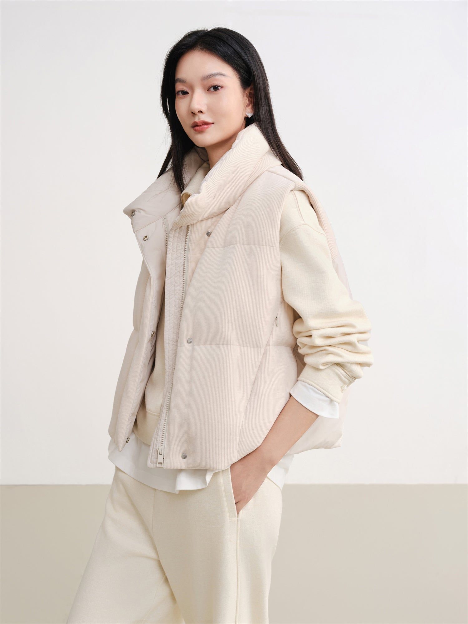 EP YAYING Goose Down Straight-Cut Vest EGKIAY018AM