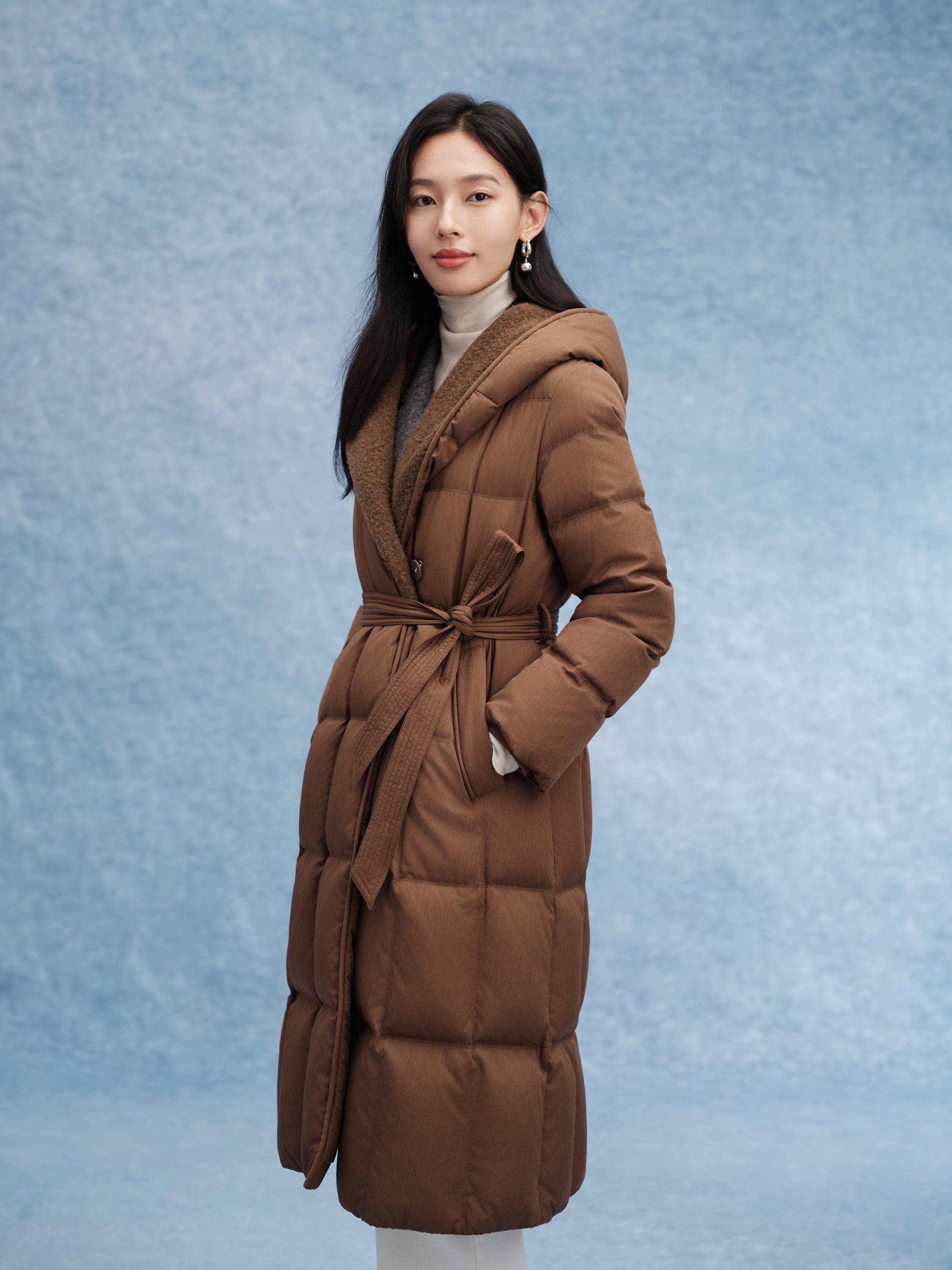 EP YAYING Lightweight Warm Hooded Goose Down Coat