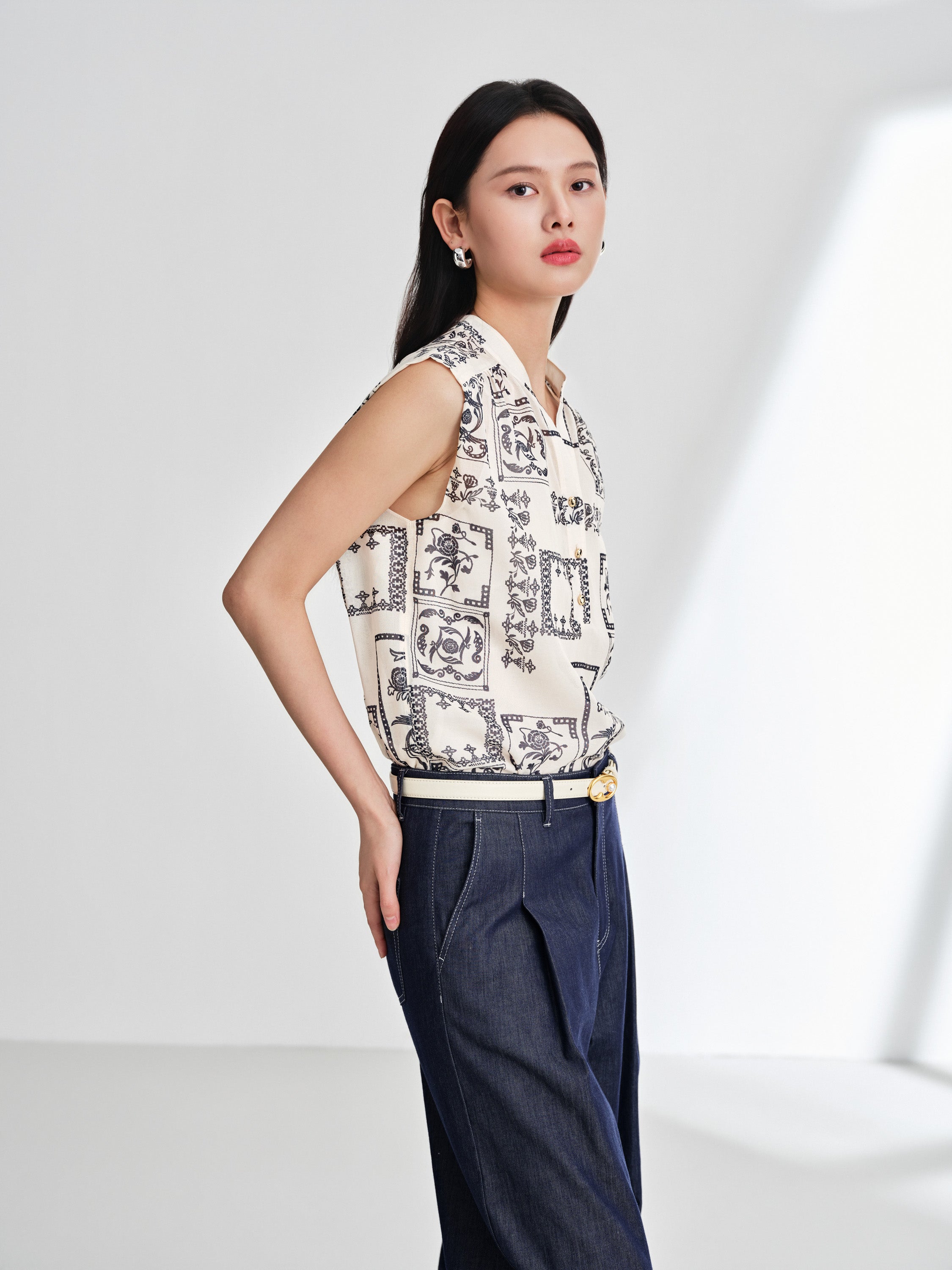 EP YAYING 100% Cotton V-Neck Floral Puff Sleeve Shirt