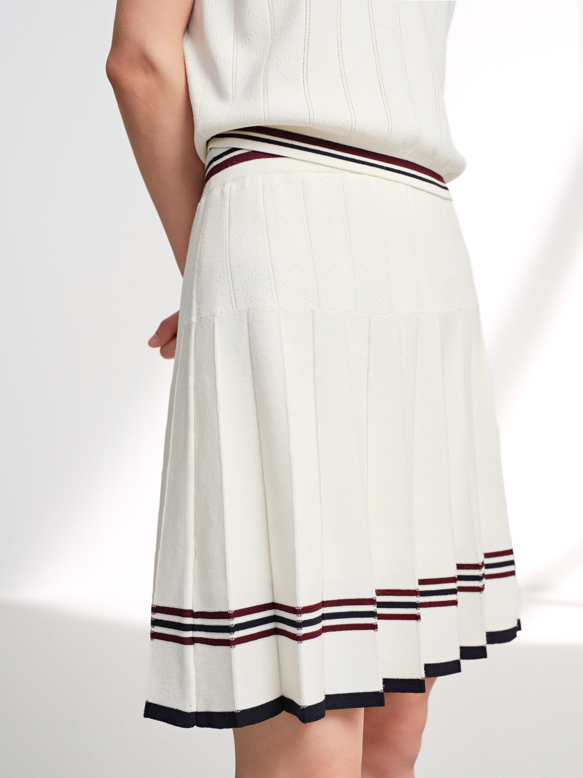 EP YAYING Sporty Contrast Stripe Pleated Mini Skirt