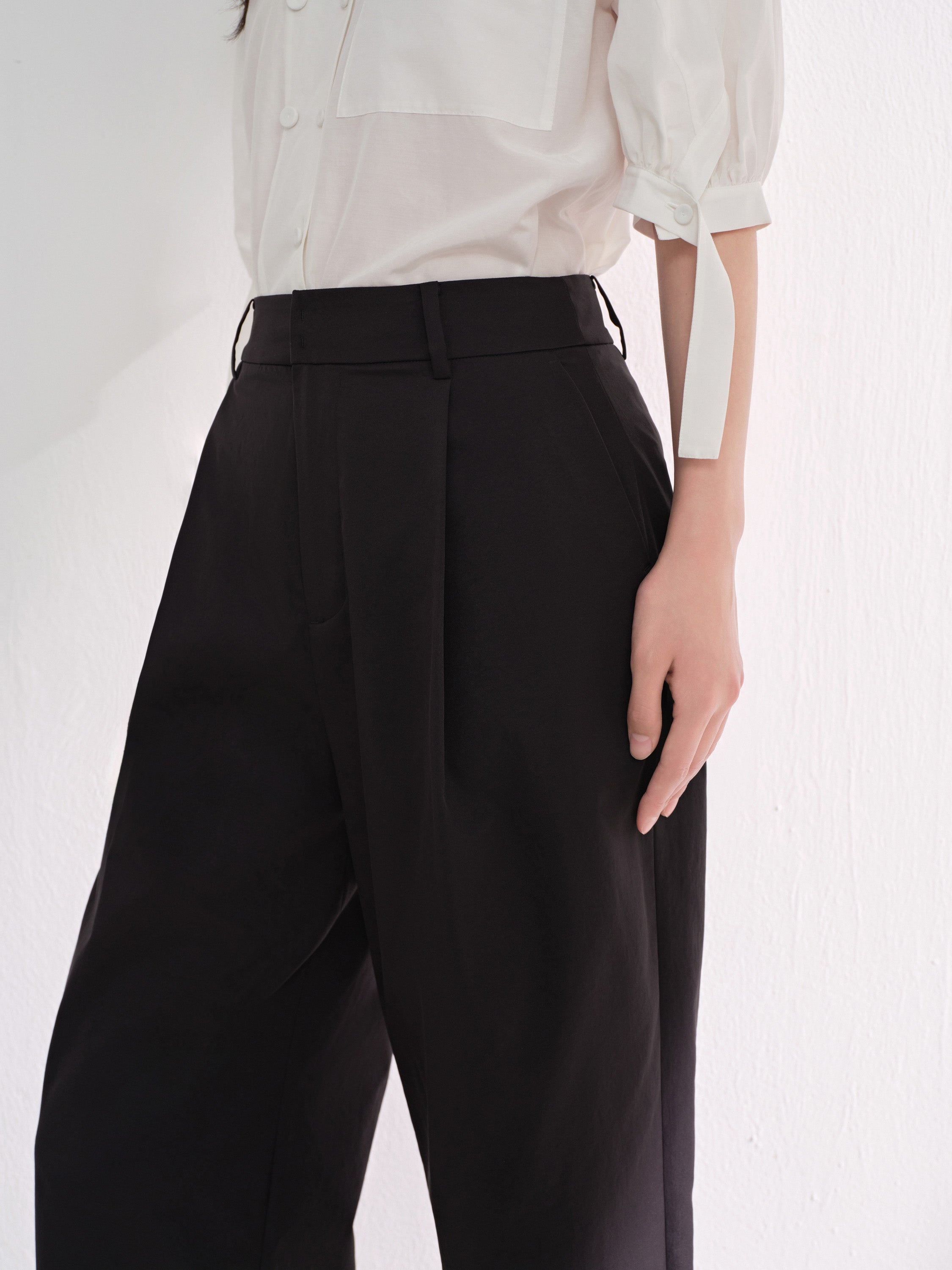 EP YAYING Relaxed Airy Crinkle Ankle Pants