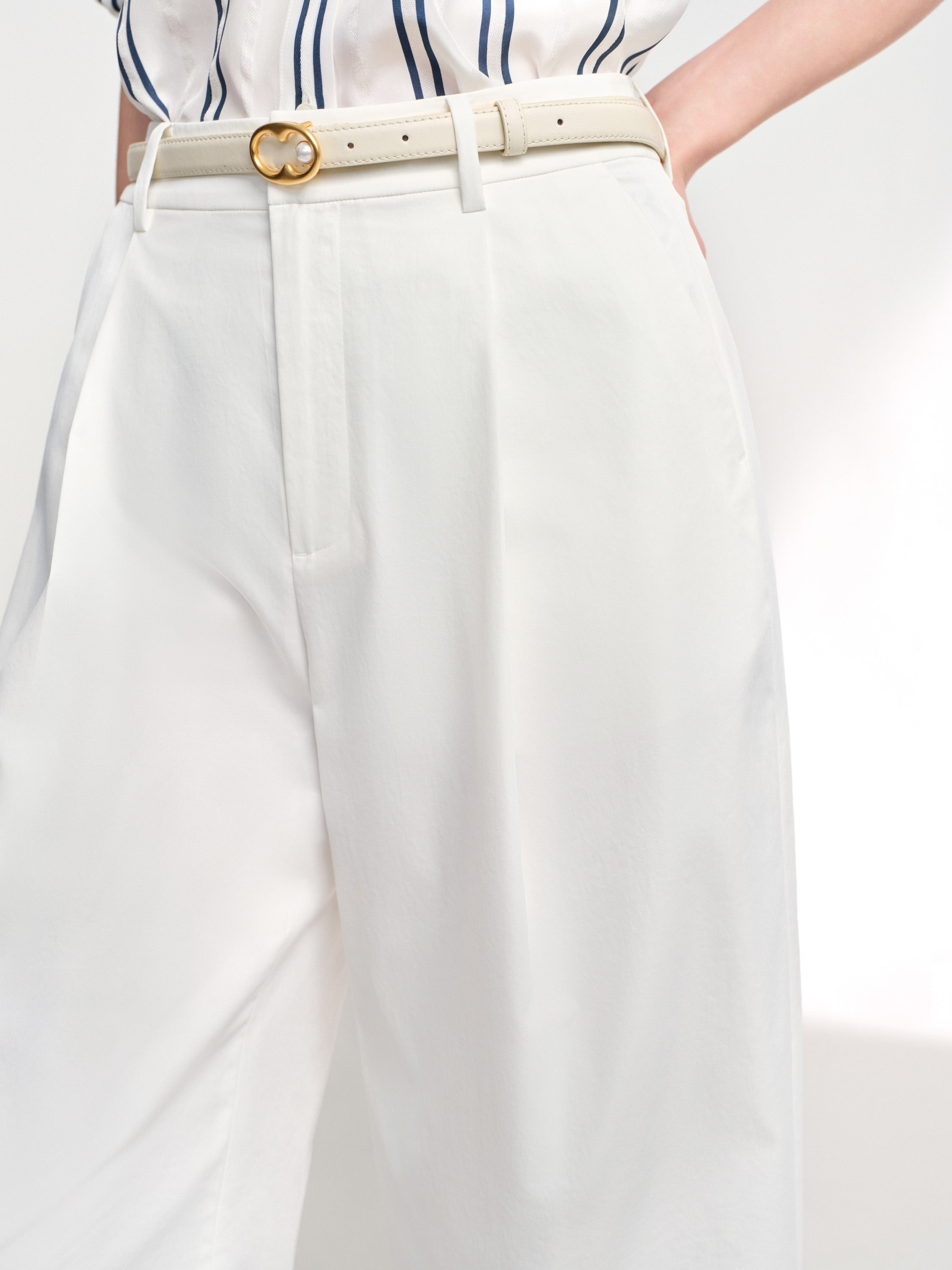 EP YAYING Air-Texture Tapered Carrot Pants