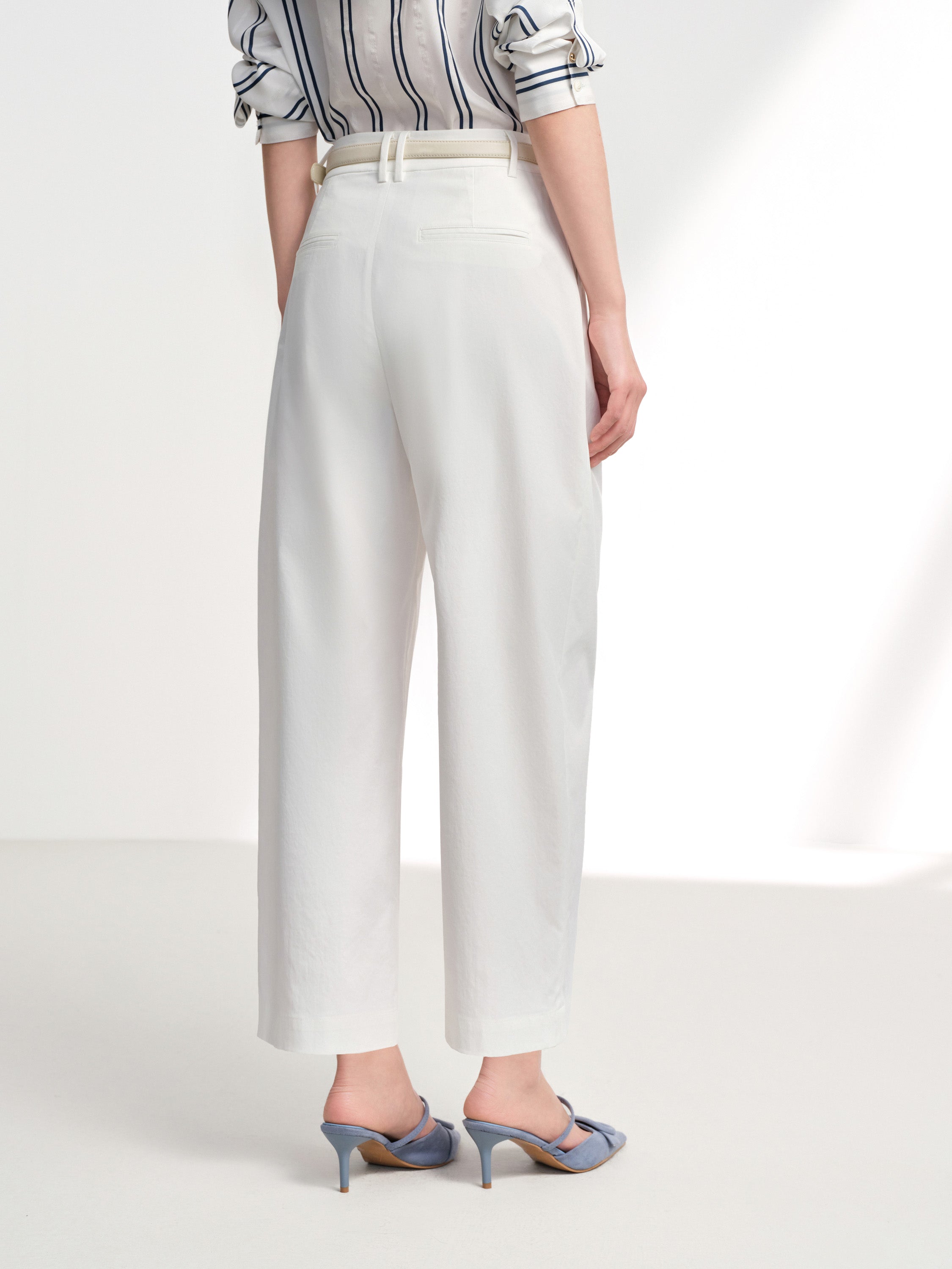 EP YAYING Air-Texture Tapered Carrot Pants