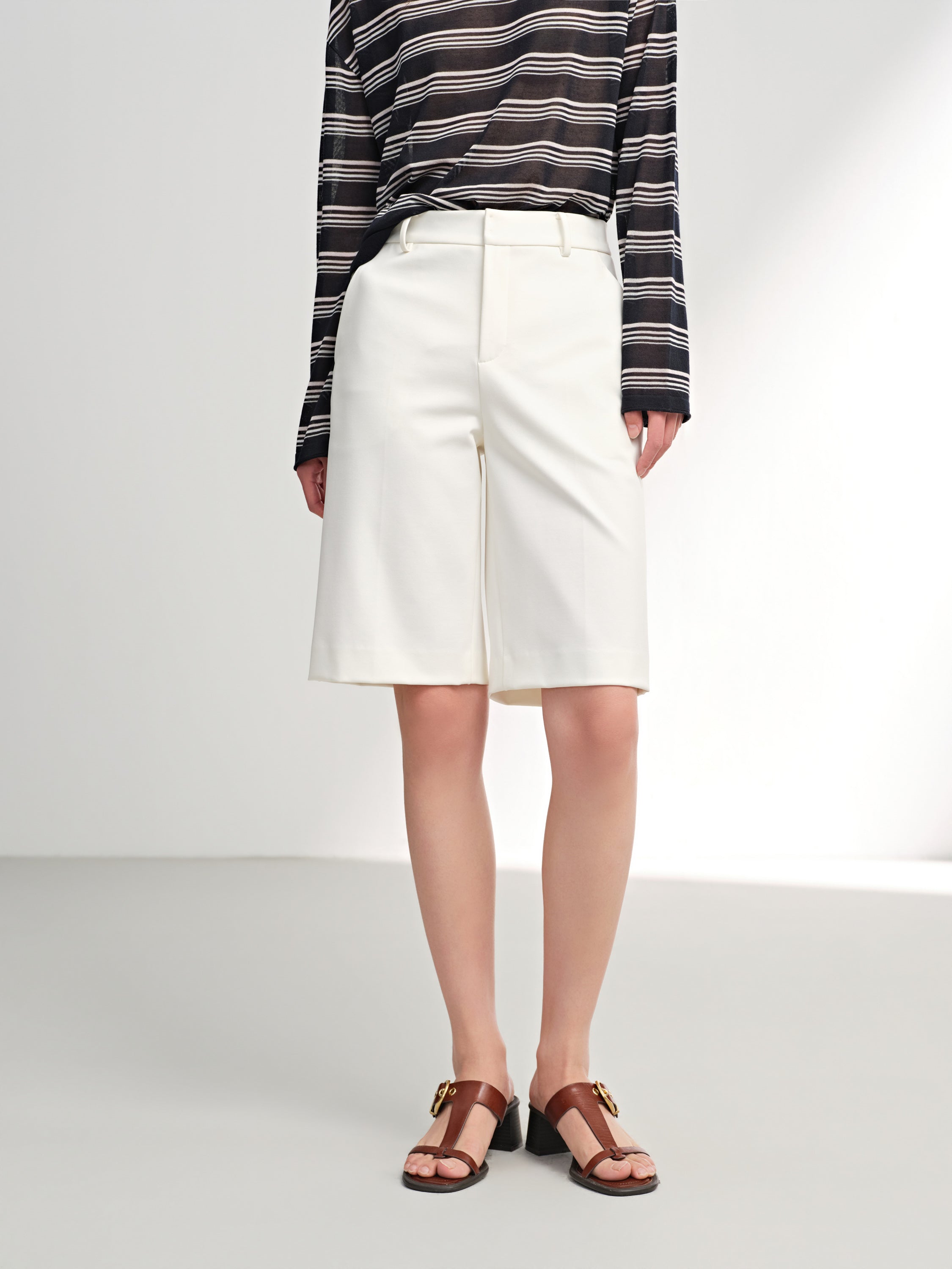 EP YAYING High-Waisted Straight-Leg Shorts