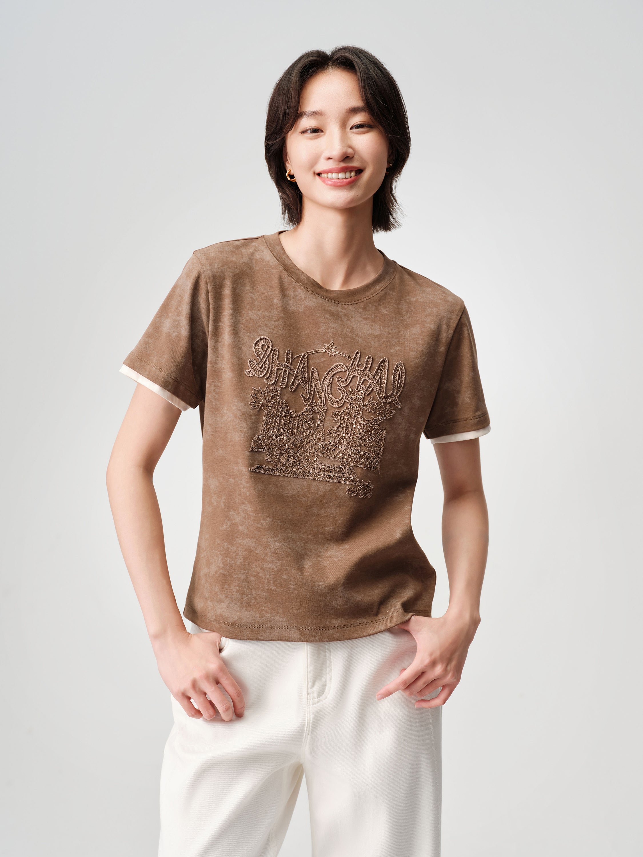 Baked Dye Stretch Cotton Embroidered Gradient Color-Block Short Sleeve Top