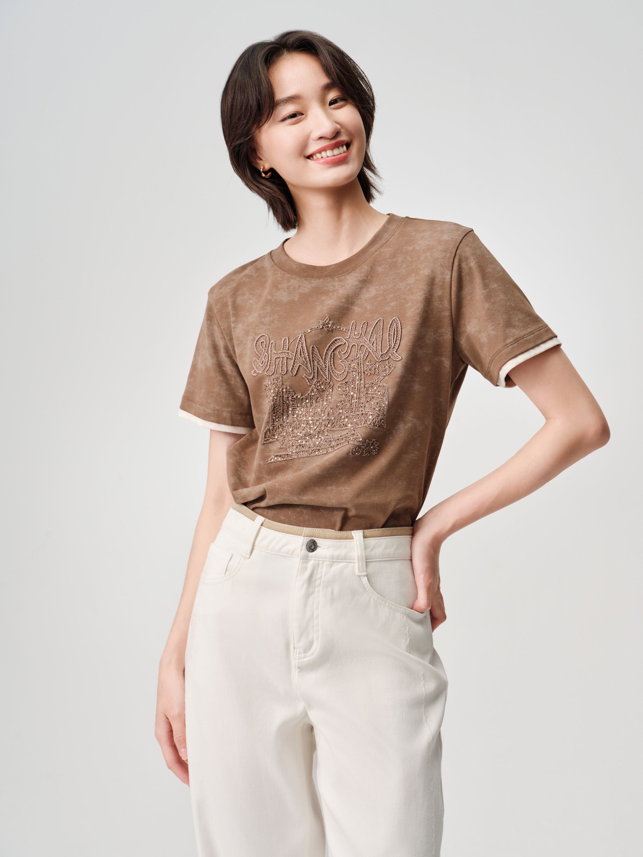 Baked Dye Stretch Cotton Embroidered Gradient Color-Block Short Sleeve Top