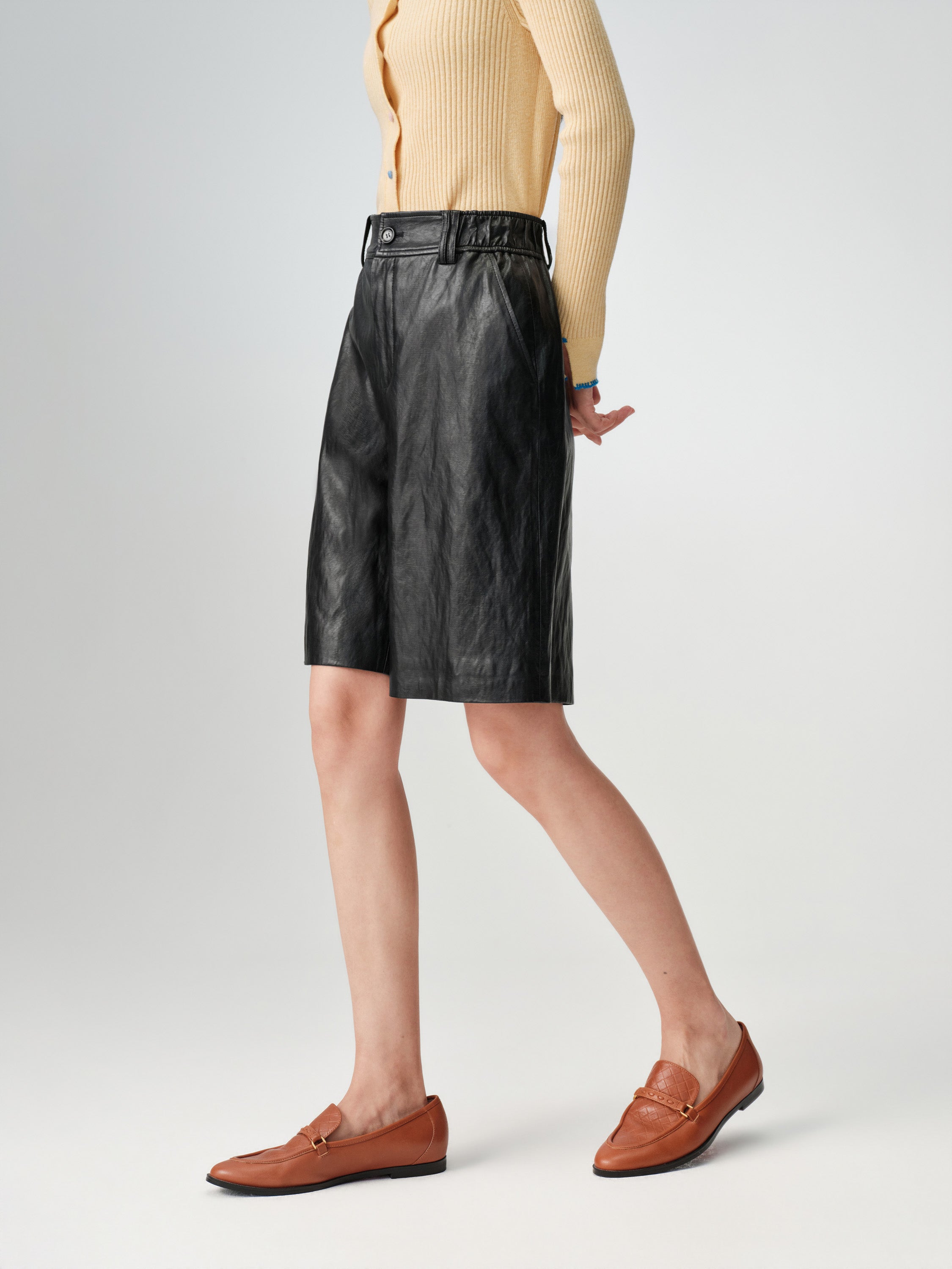 EP YAYING Leather Shorts