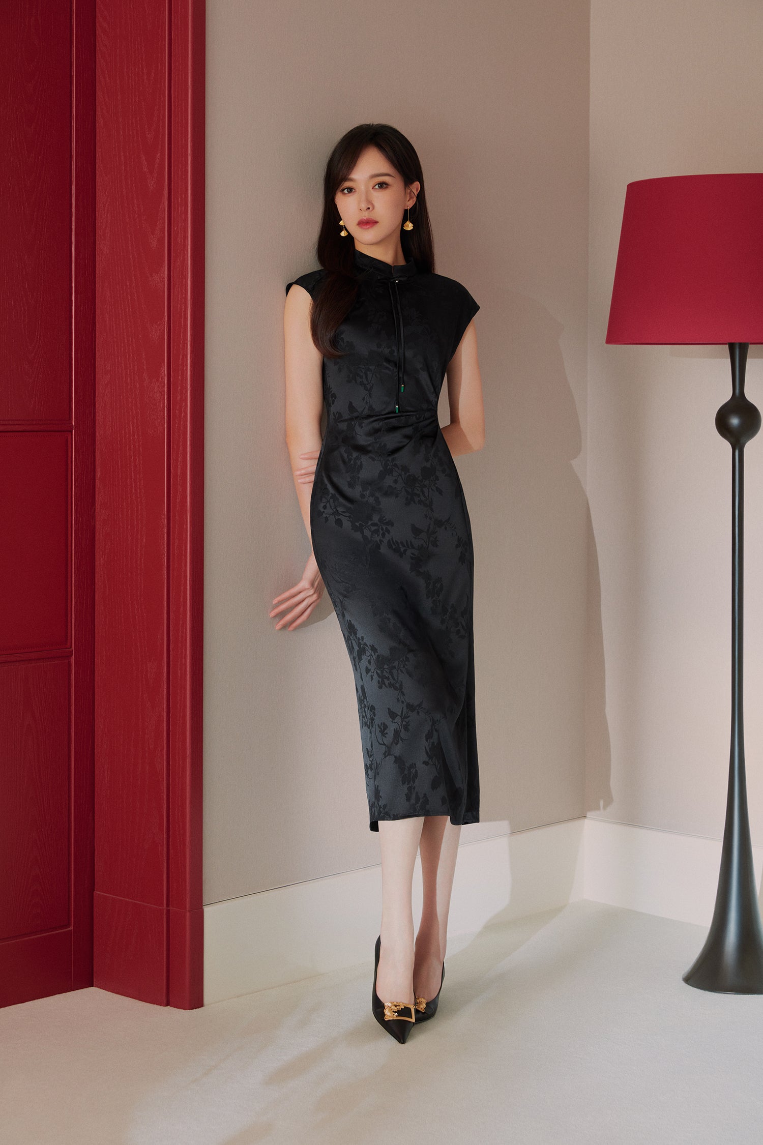 YAYING Chinese-Style Decorative Buckle High Heels