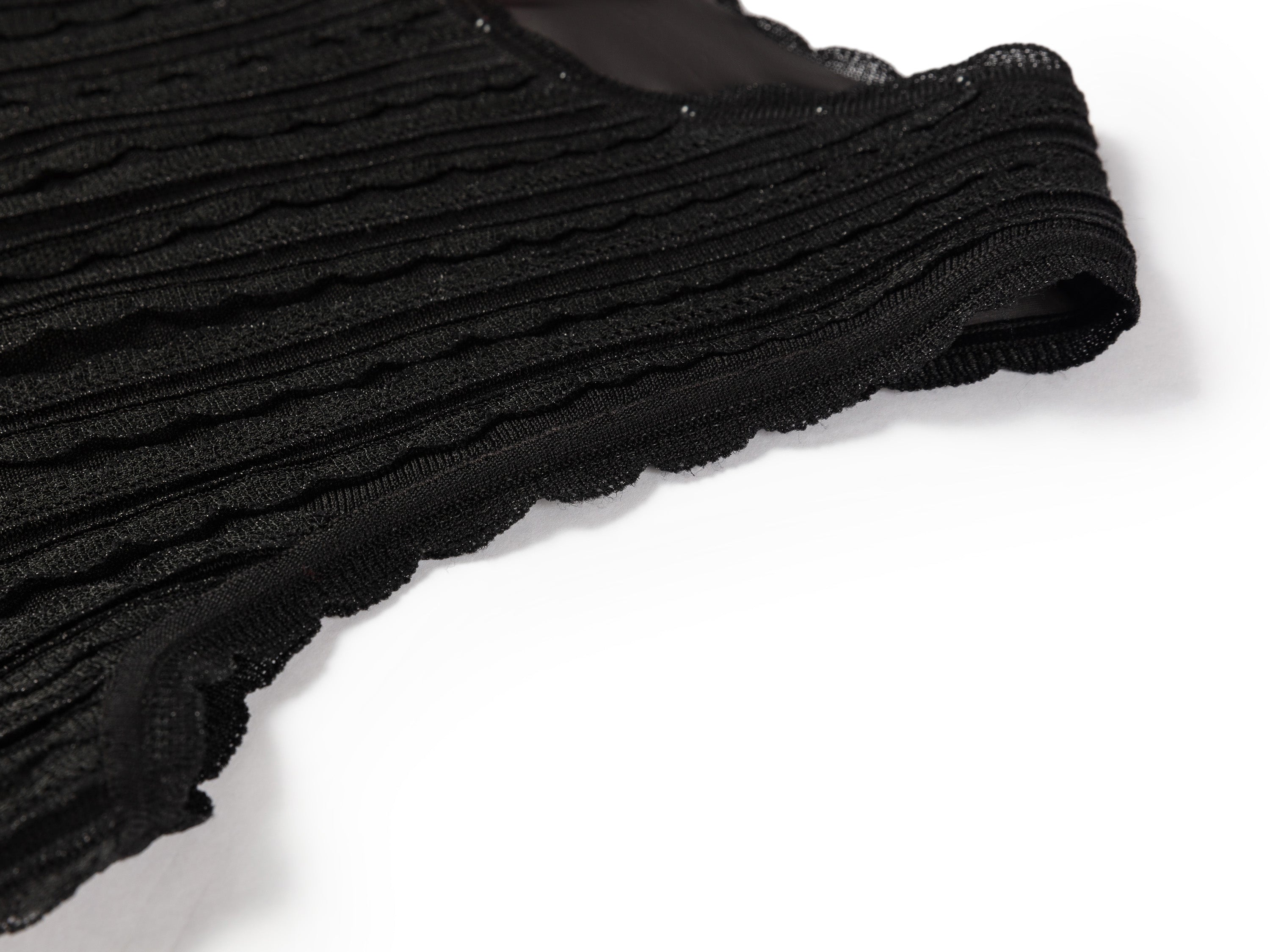 YAYING Round Neck Sleeveless Knit Top with Wave Layer Texture